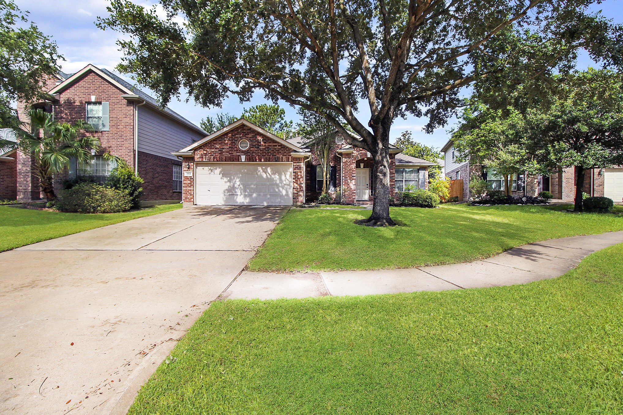 1814 Parkfair Court Property Photo 1