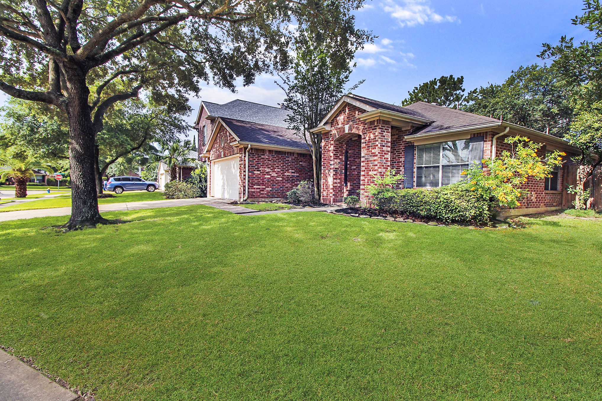 1814 Parkfair Court Property Photo 4