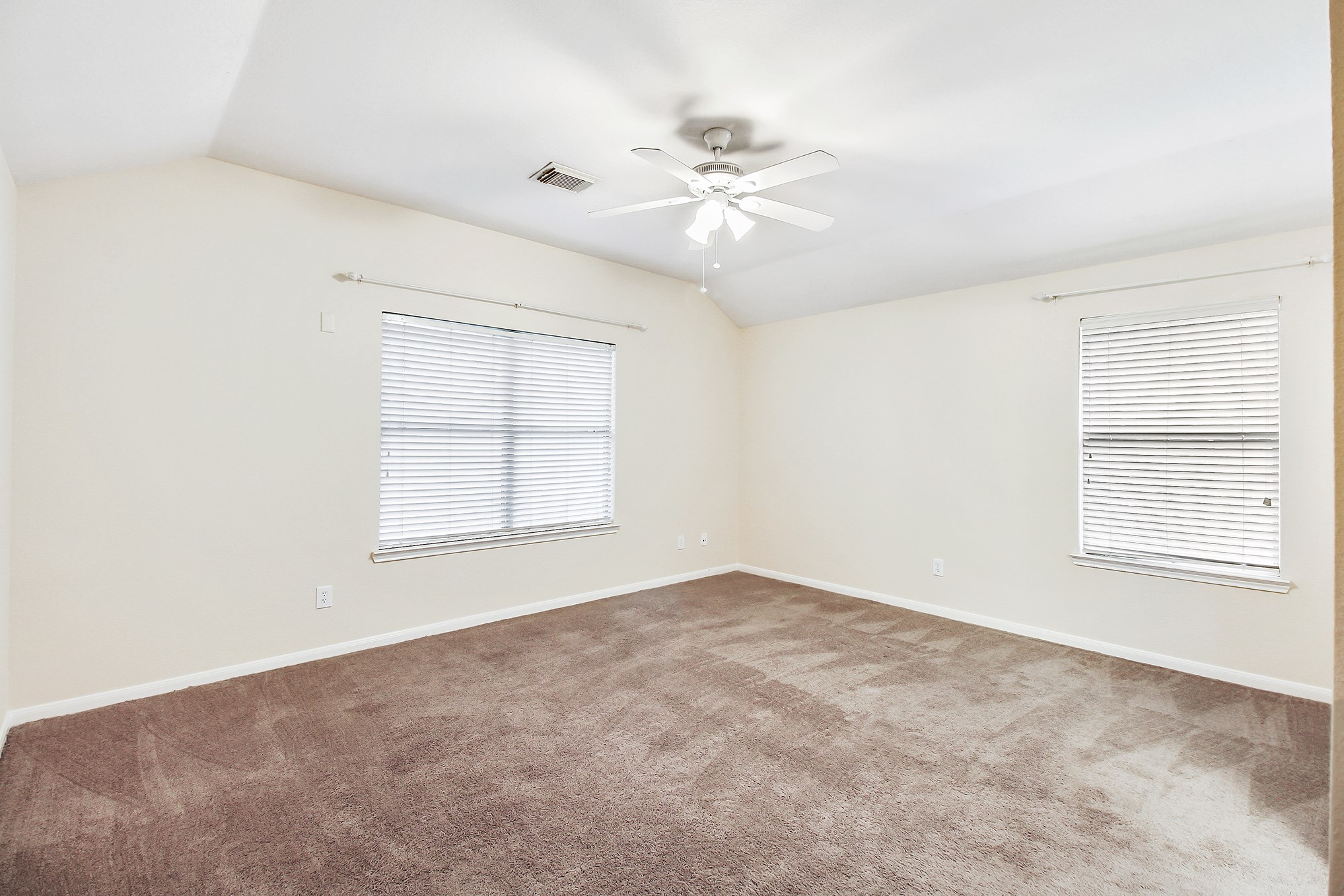 1814 Parkfair Court Property Photo 23