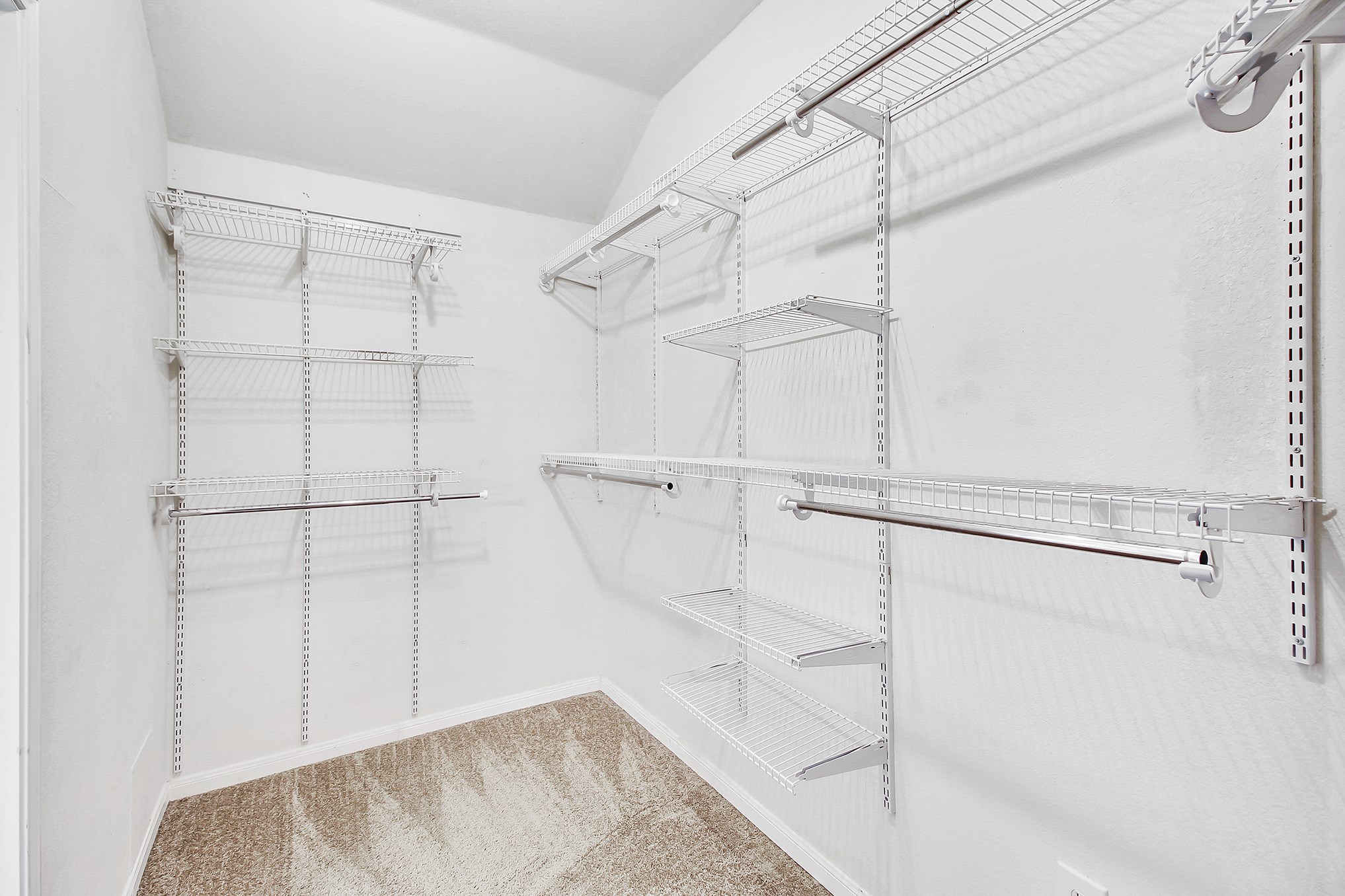 1814 Parkfair Court Property Photo 28