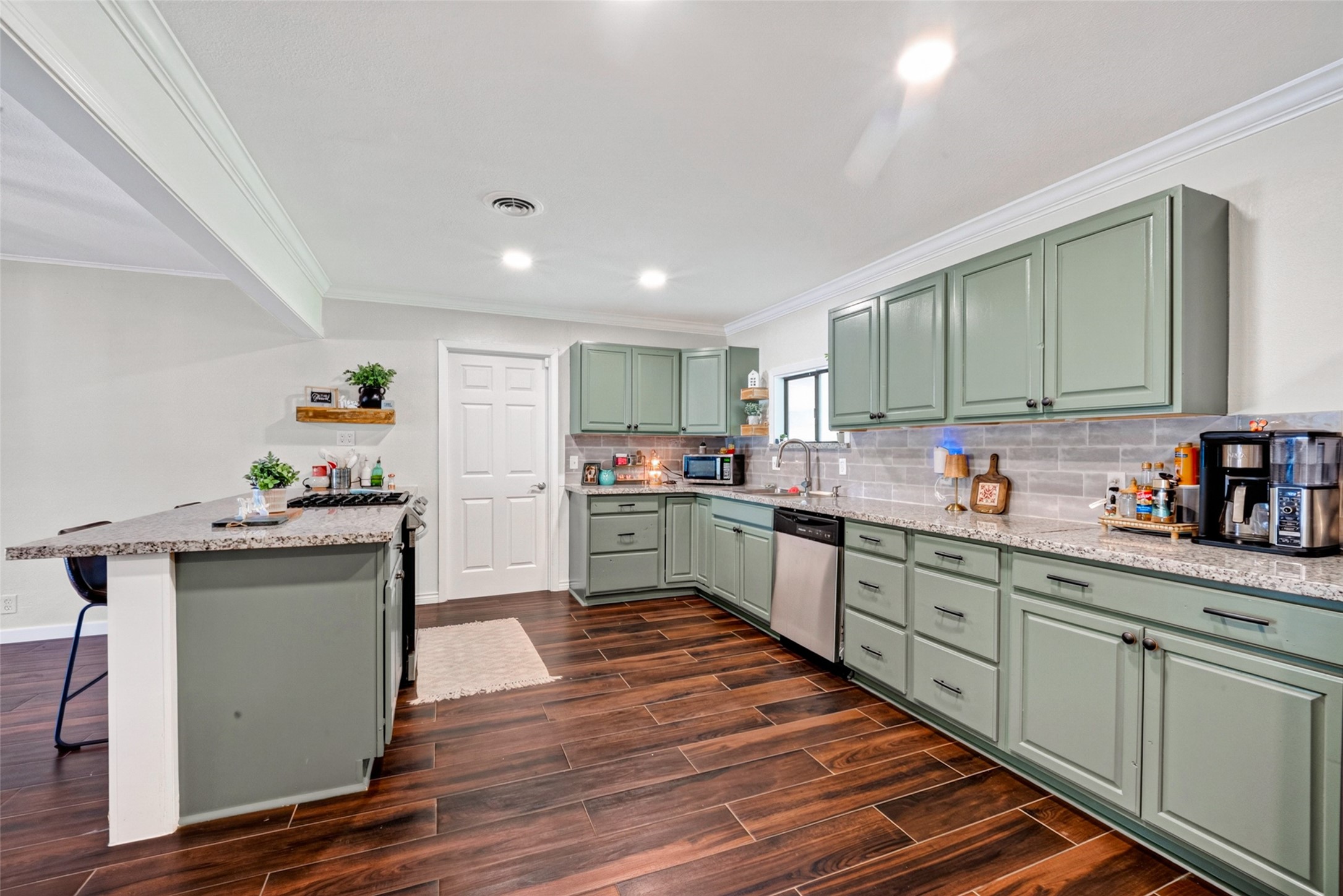 10263 Old Orchard Road Property Photo 10