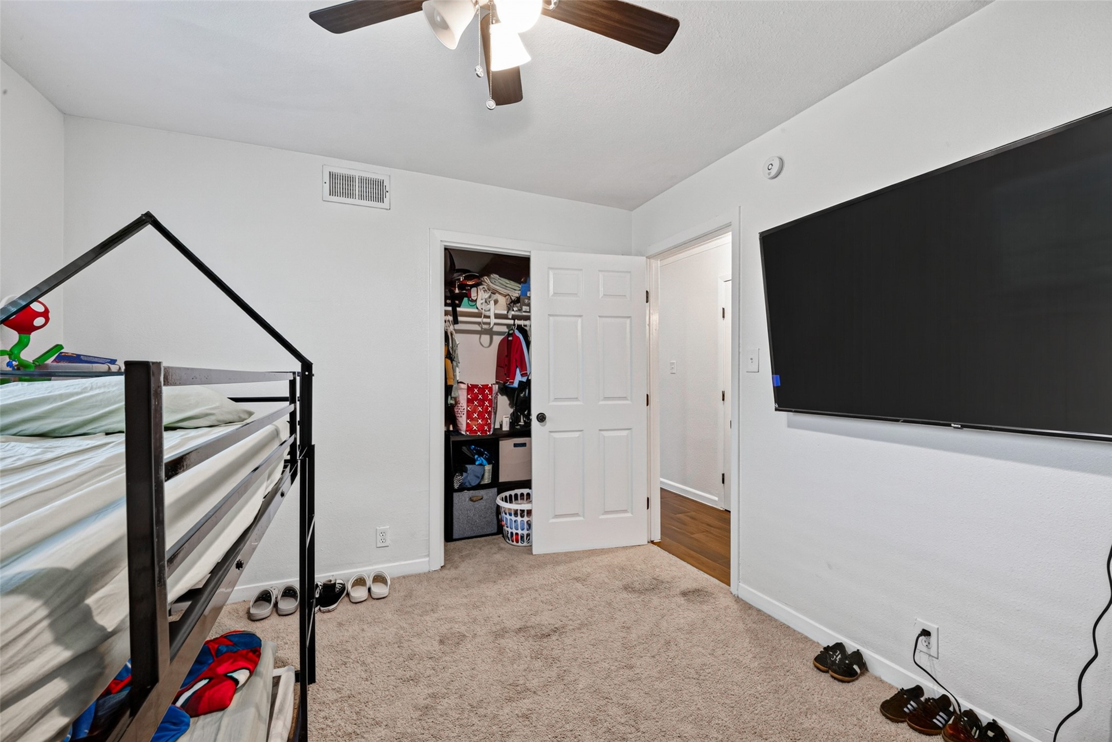 10263 Old Orchard Road Property Photo 13