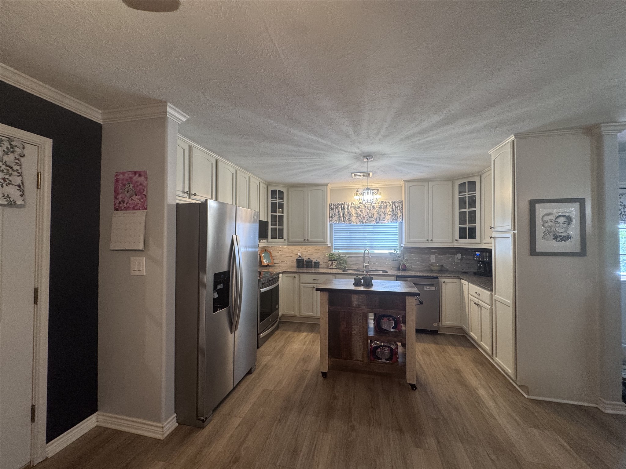 445 Loop Drive Property Photo 5