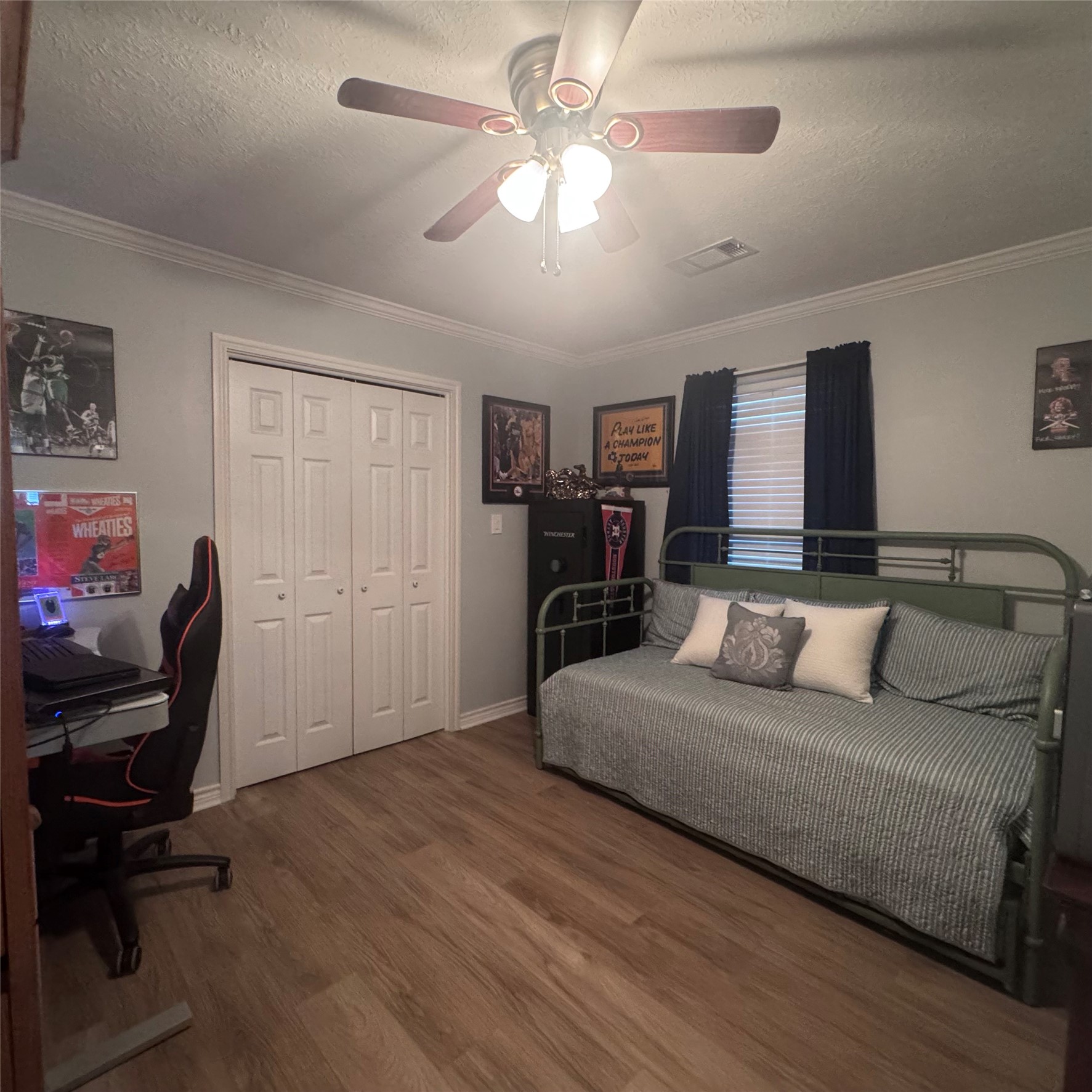 445 Loop Drive Property Photo 15