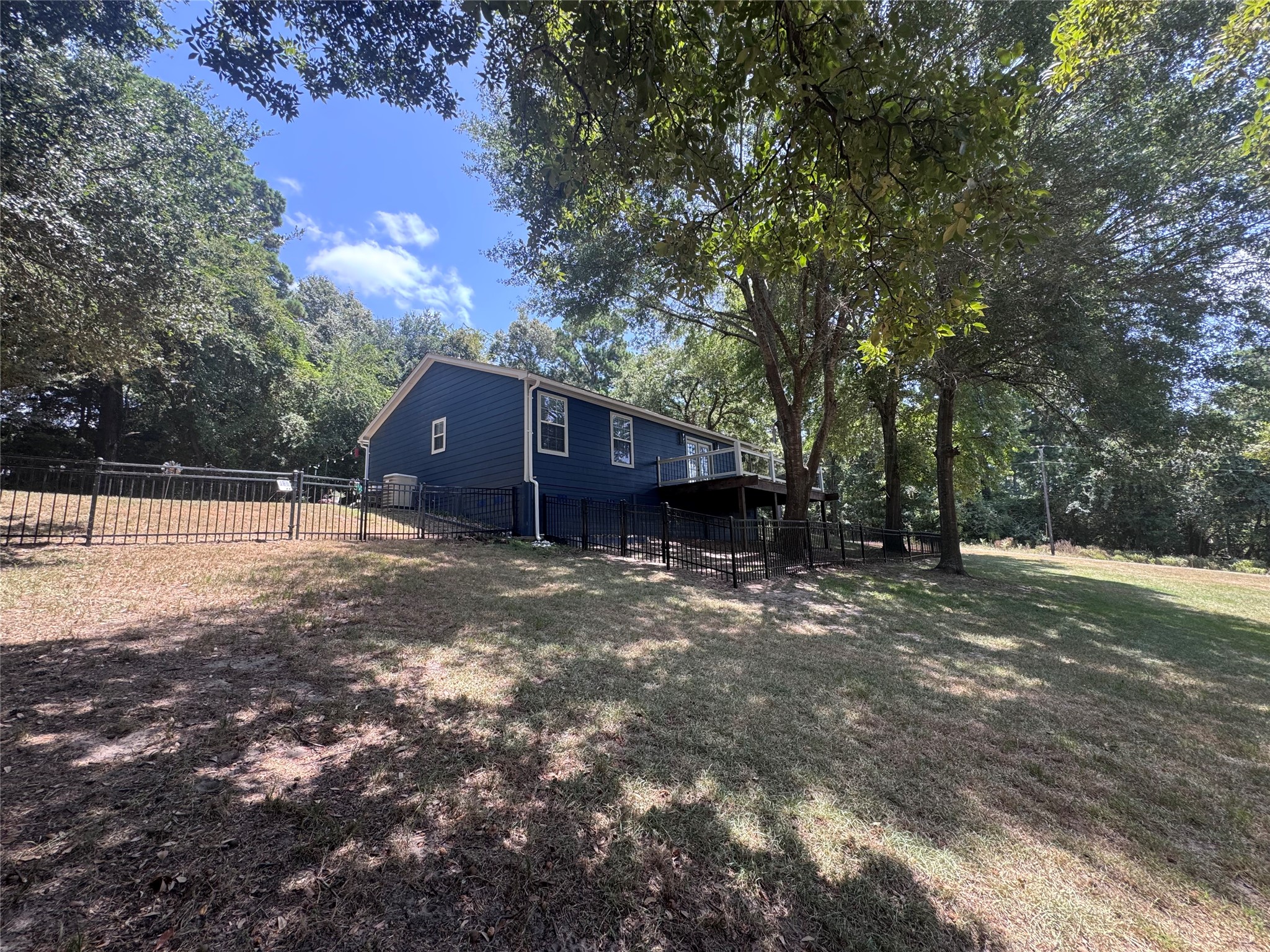 445 Loop Drive Property Photo 22