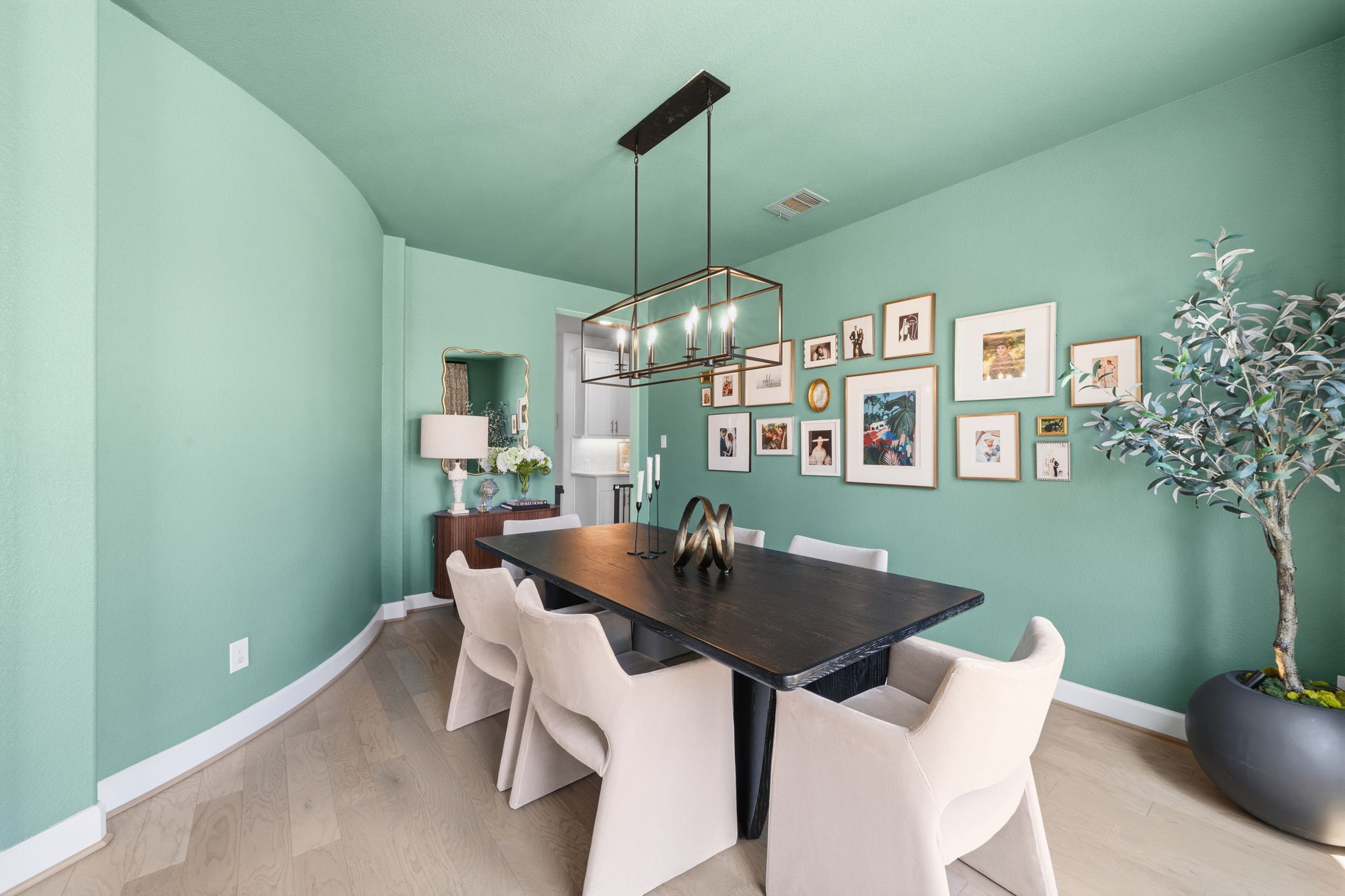 7607 Wildrye Meadow Lane Property Photo 12