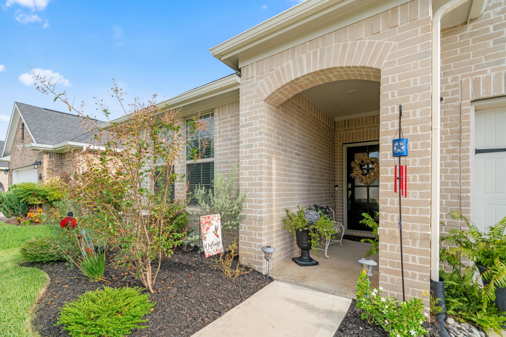 31410 Whitfield Court Property Photo 4