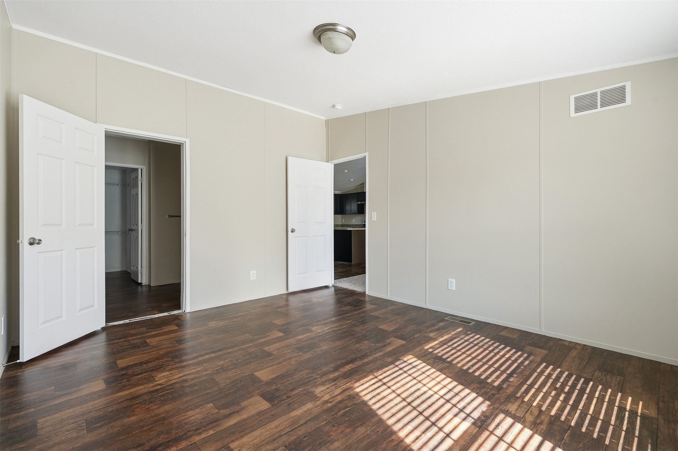 114 Dolphin Harbor N Property Photo 12