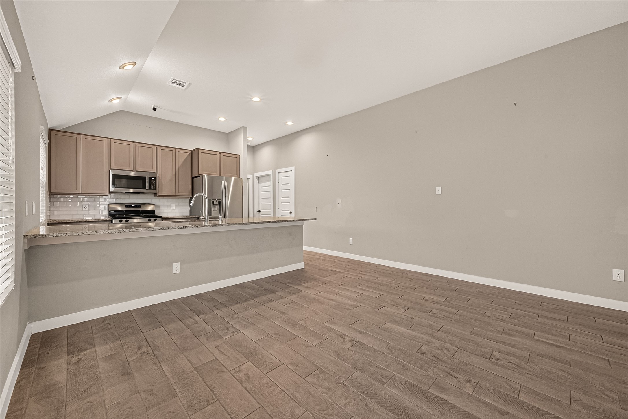 11638 Colossal Oak Drive Property Photo 11
