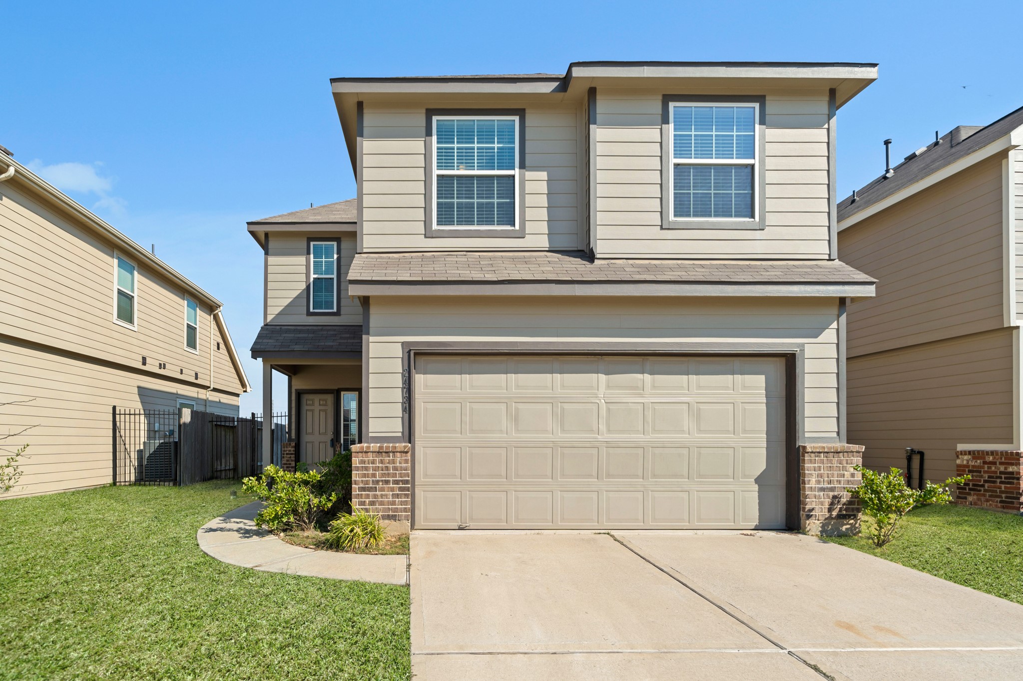24806 Bastiani Canvas Lane Property Photo 2