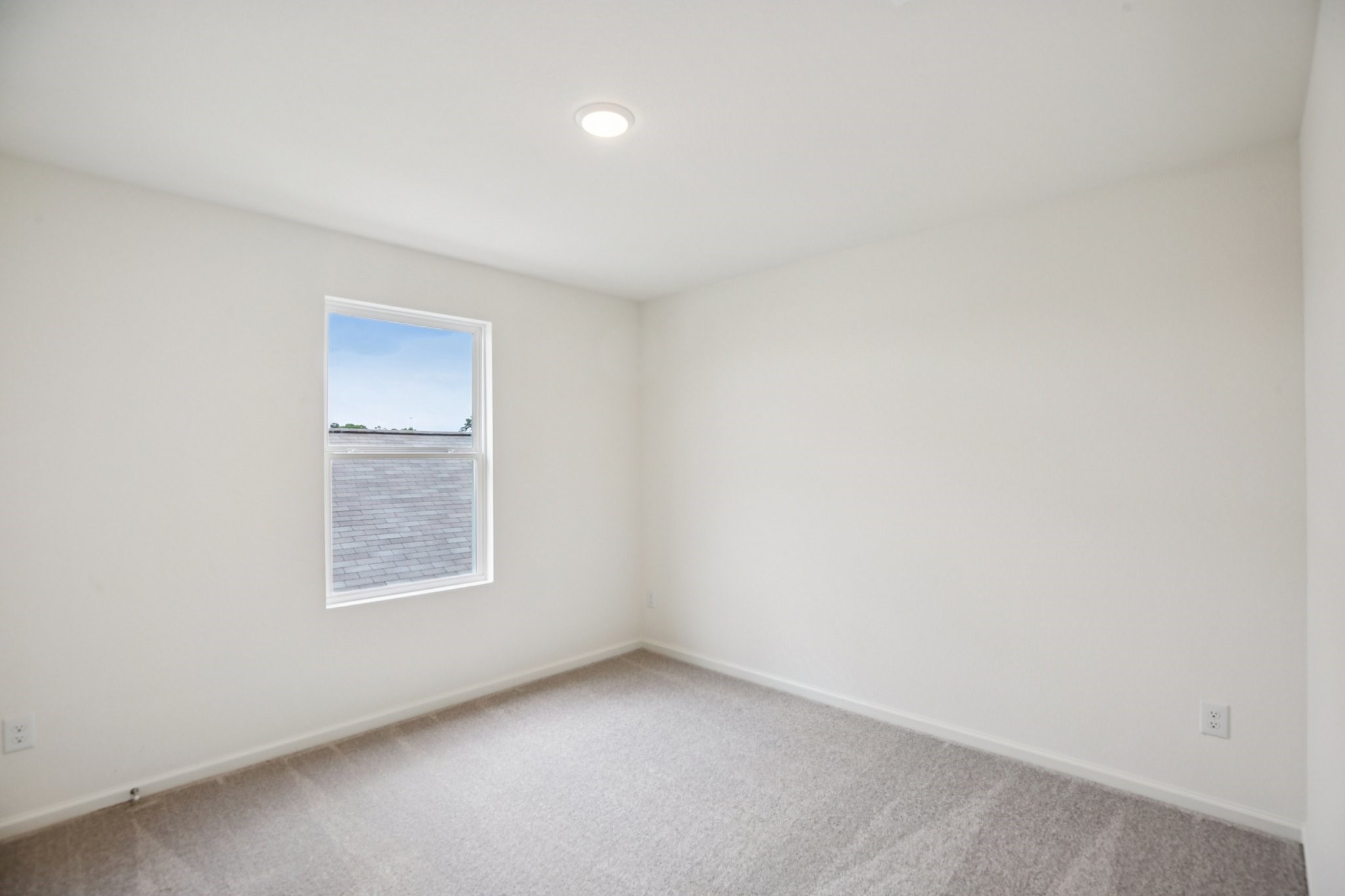 2206 Blue Mariner Path Property Photo 16