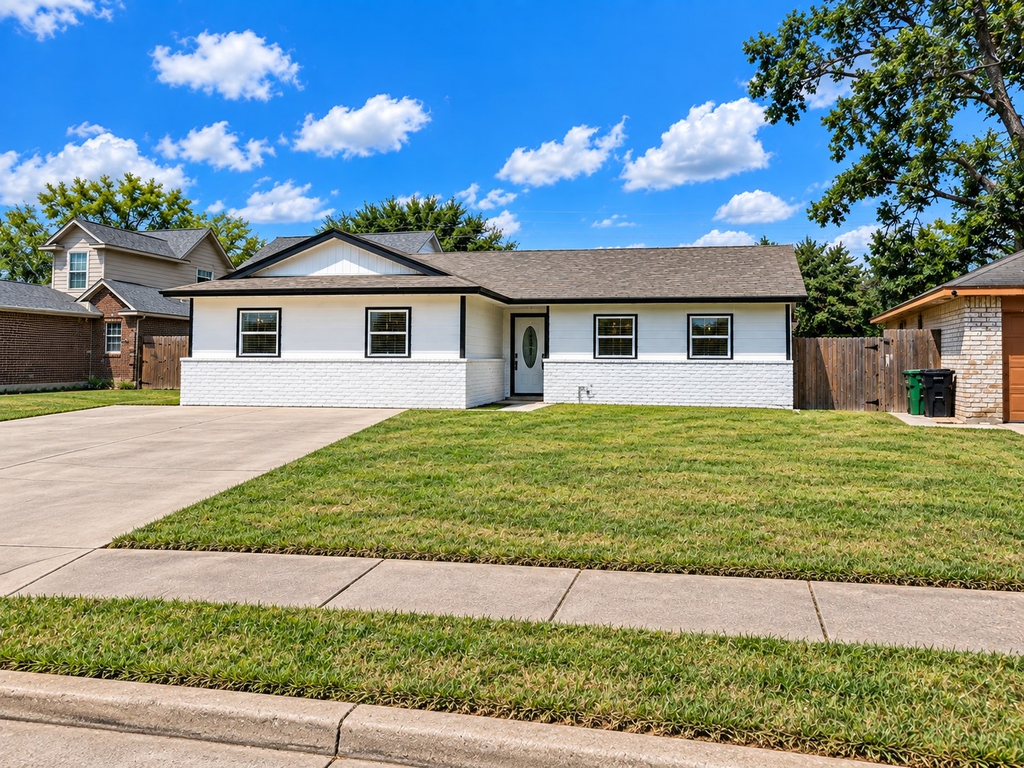 4910 Croker Ridge Road Property Photo 1