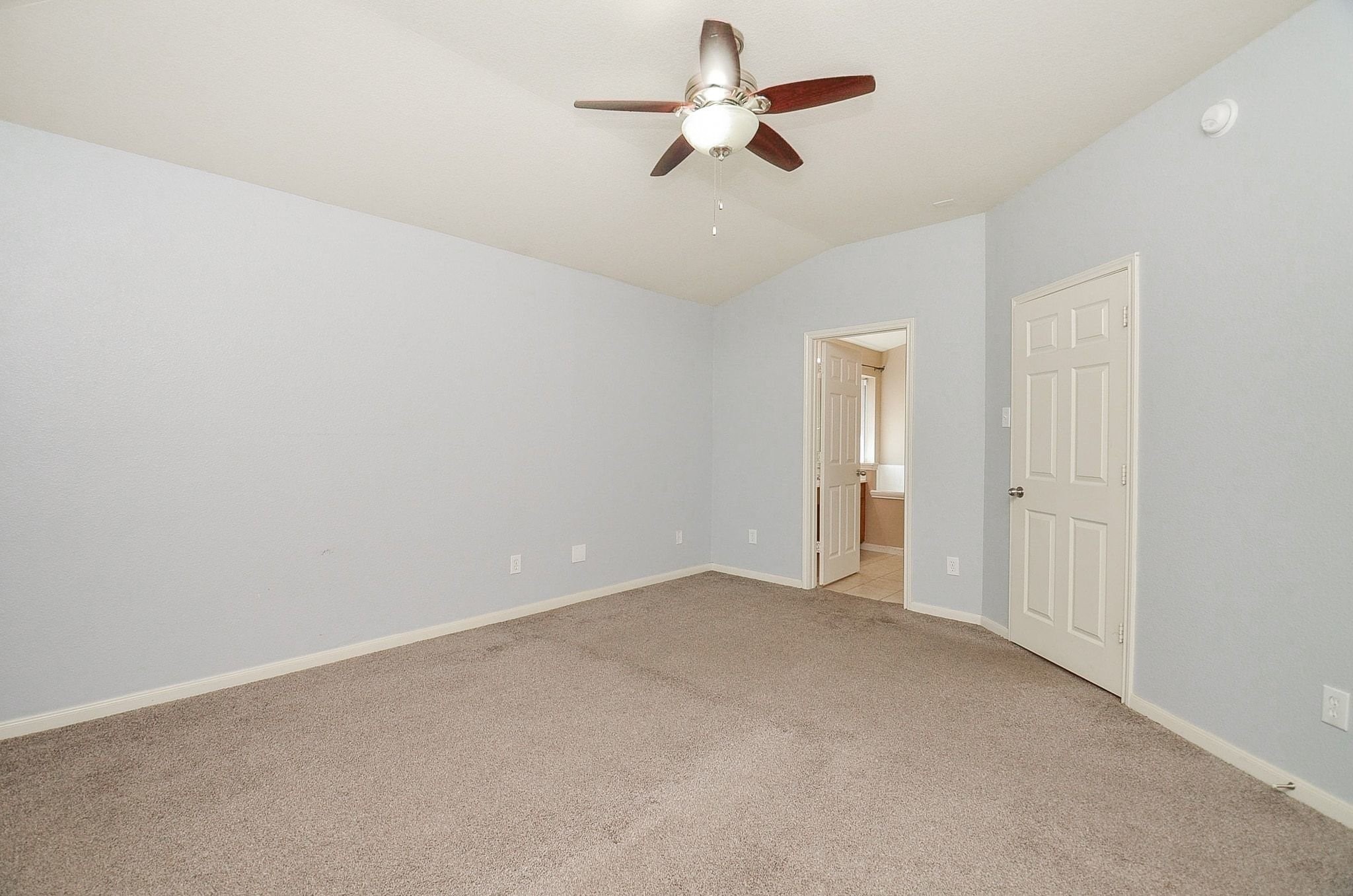 26822 Kingston Glen Lane Property Photo 18