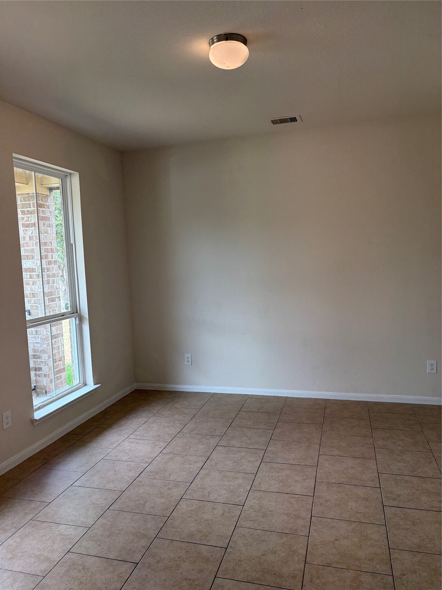 20807 Fair Walnut Way Property Photo 6