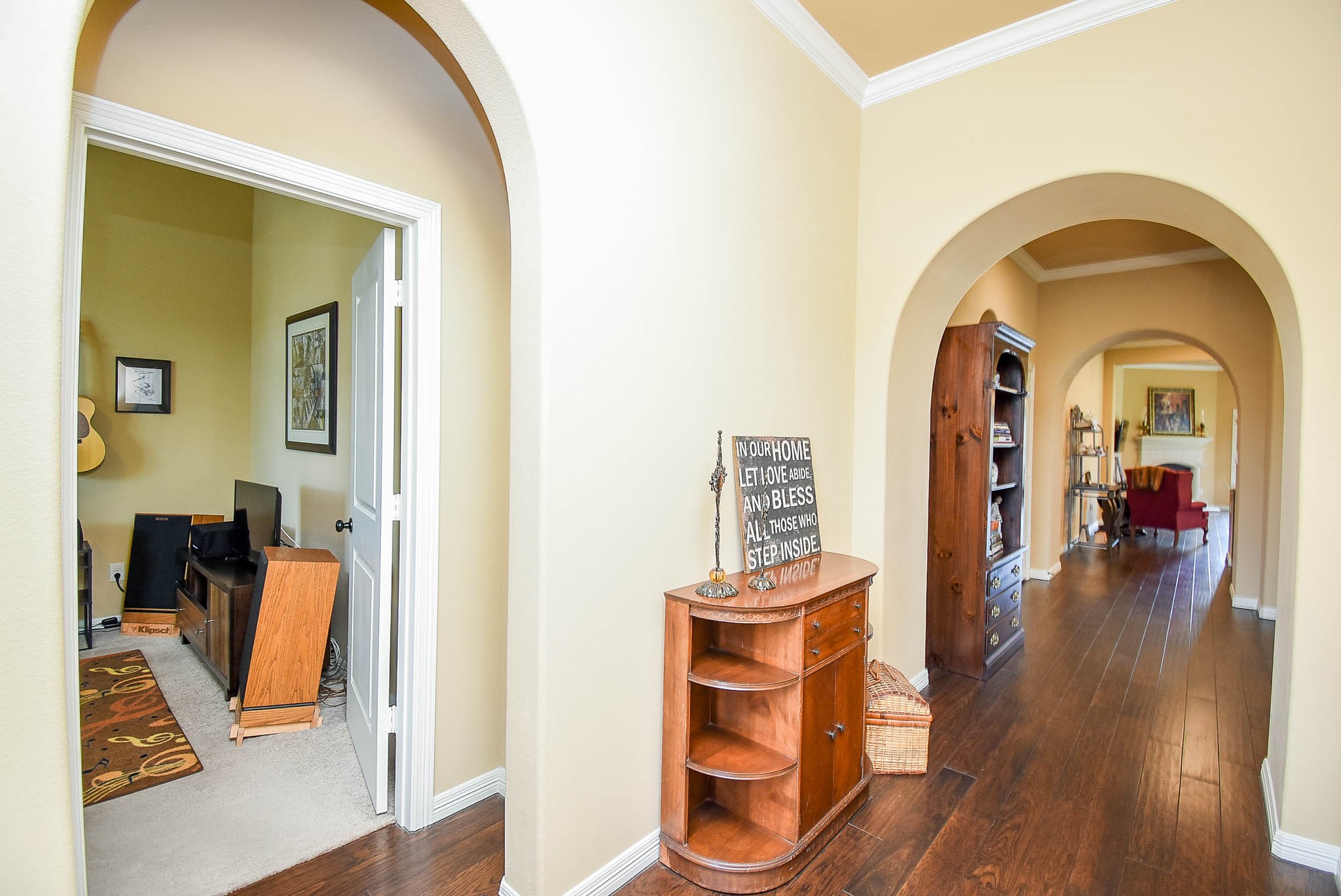 6 Willow Tree Court Property Photo 5