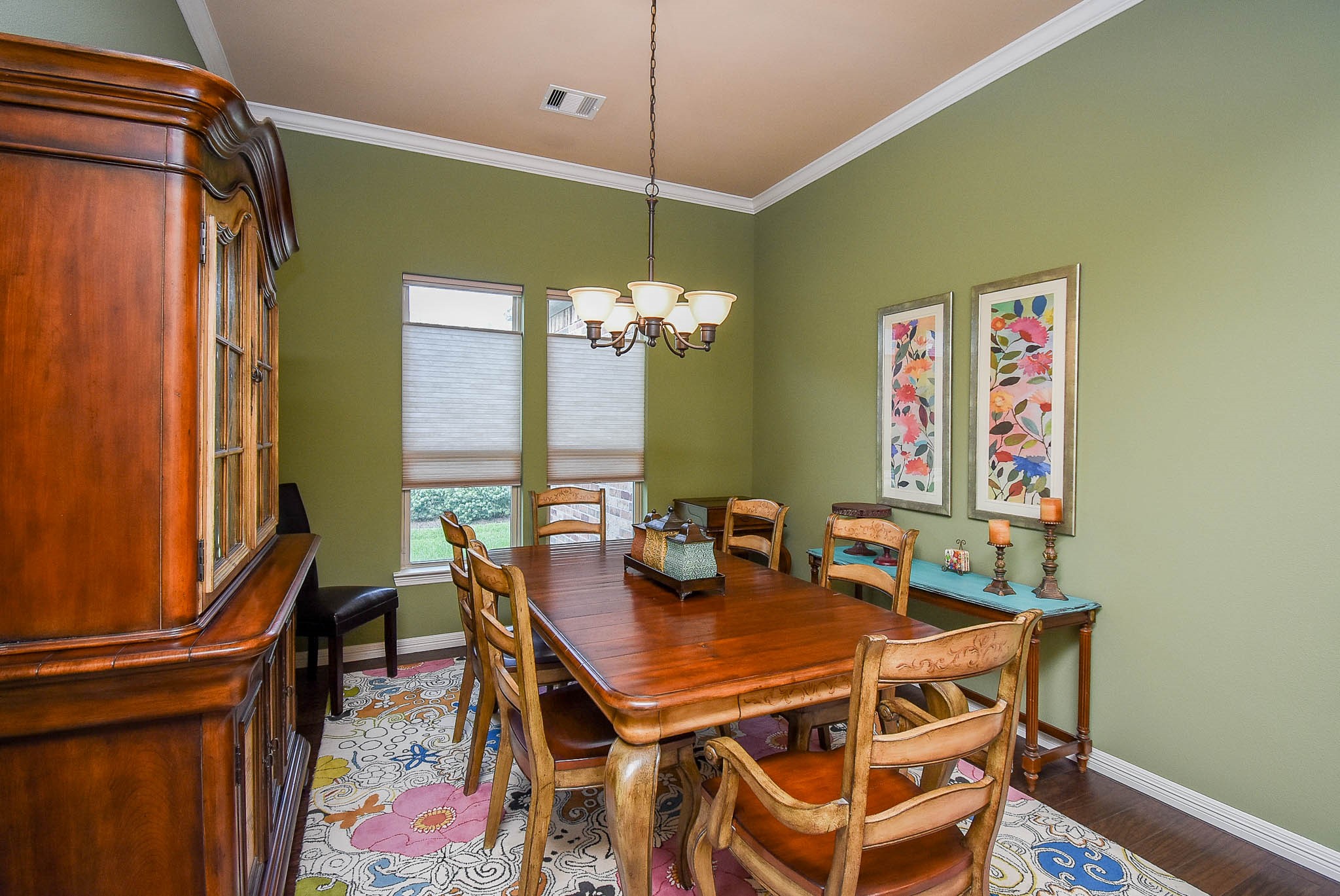 6 Willow Tree Court Property Photo 8