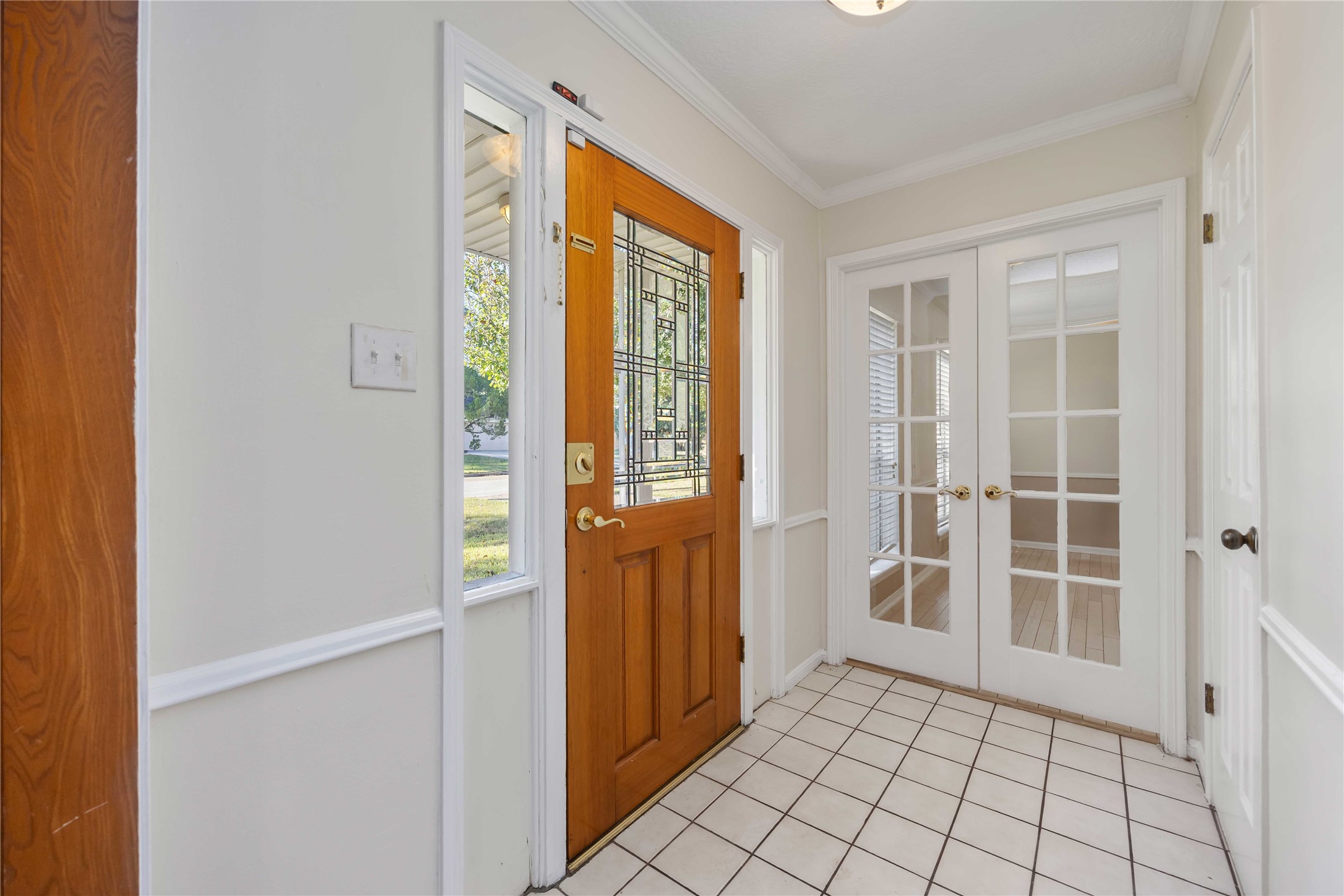 5411 Mossy Timbers Drive Property Photo 4