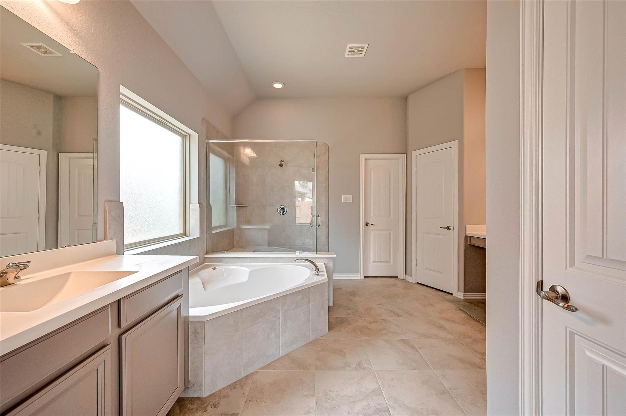 23514 San Ricci Court Property Photo 11