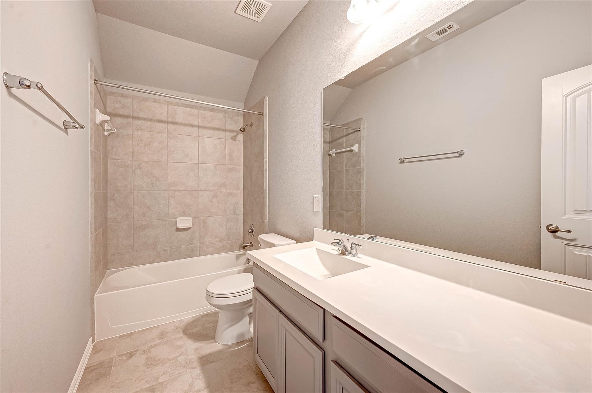 23514 San Ricci Court Property Photo 15