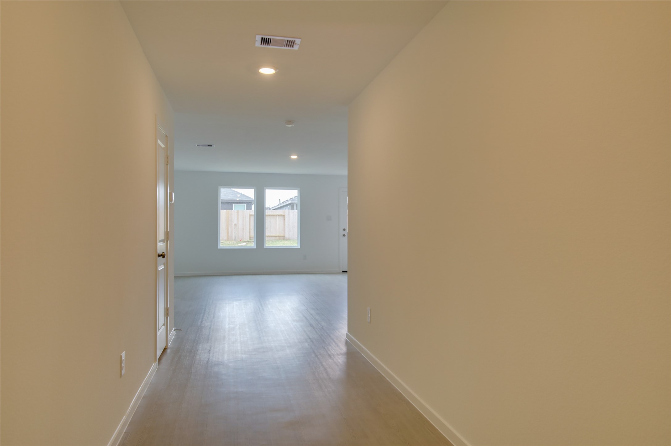 10915 Tawny Ridge Property Photo 4