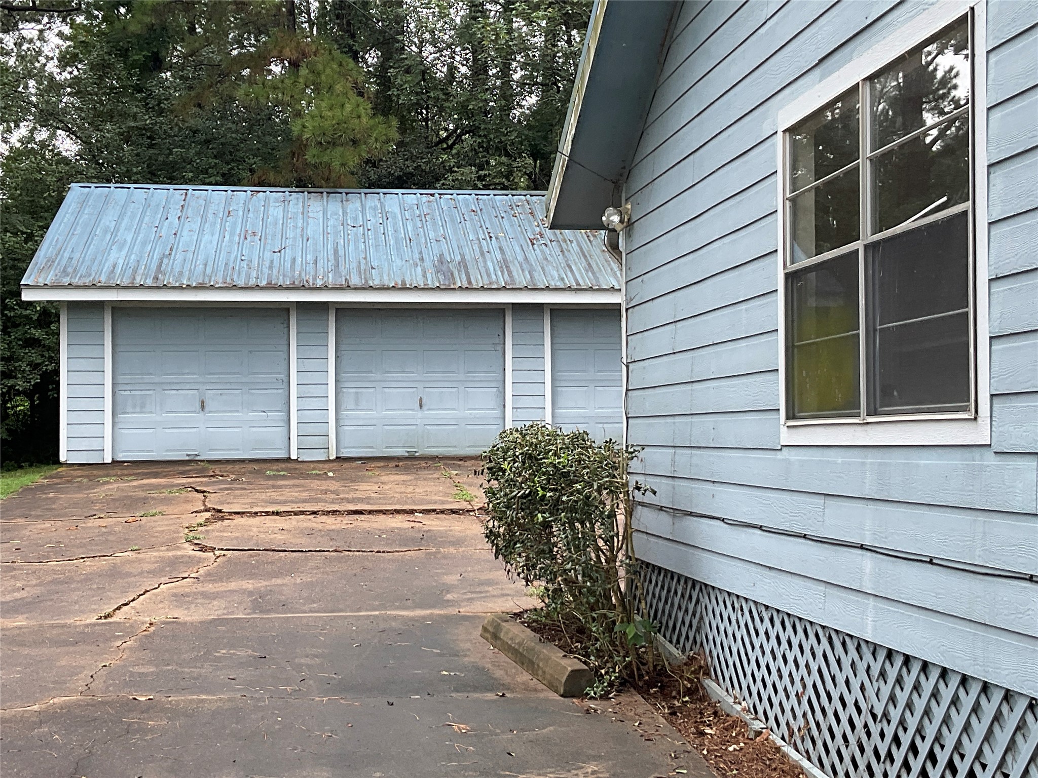 623 Apollo Drive Property Photo 3