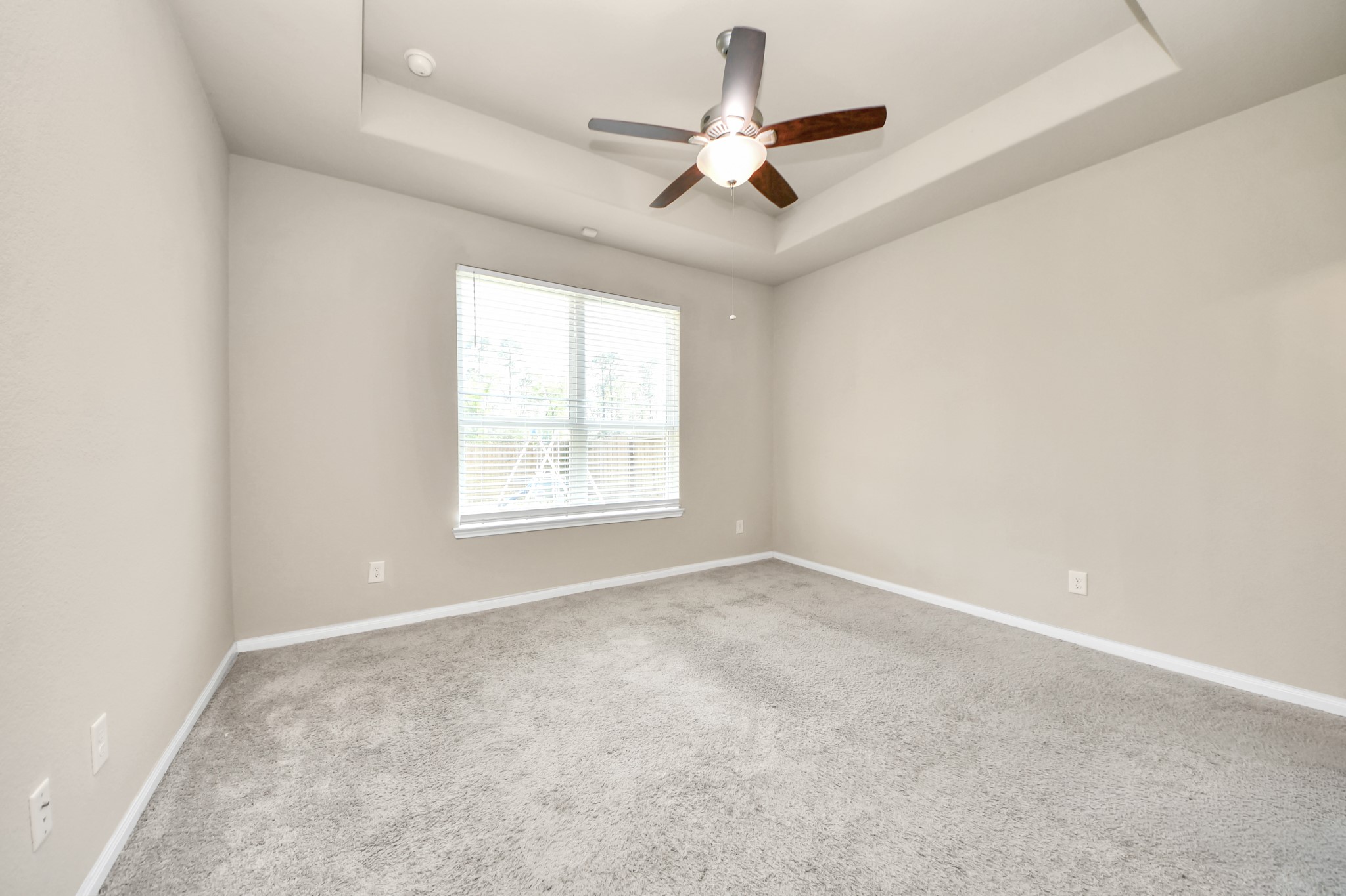 17630 Holroyd Road Property Photo 12