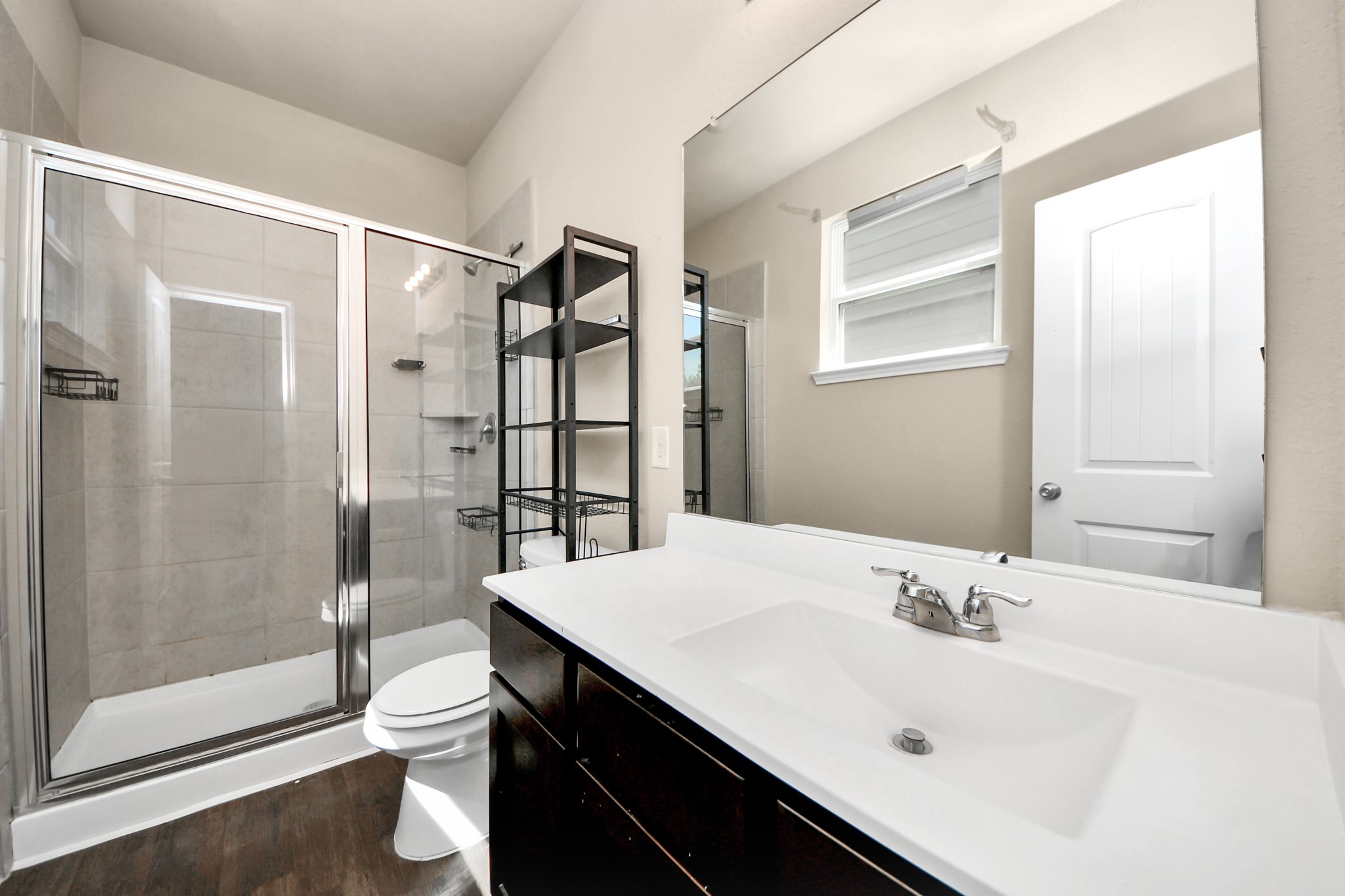 17630 Holroyd Road Property Photo 15