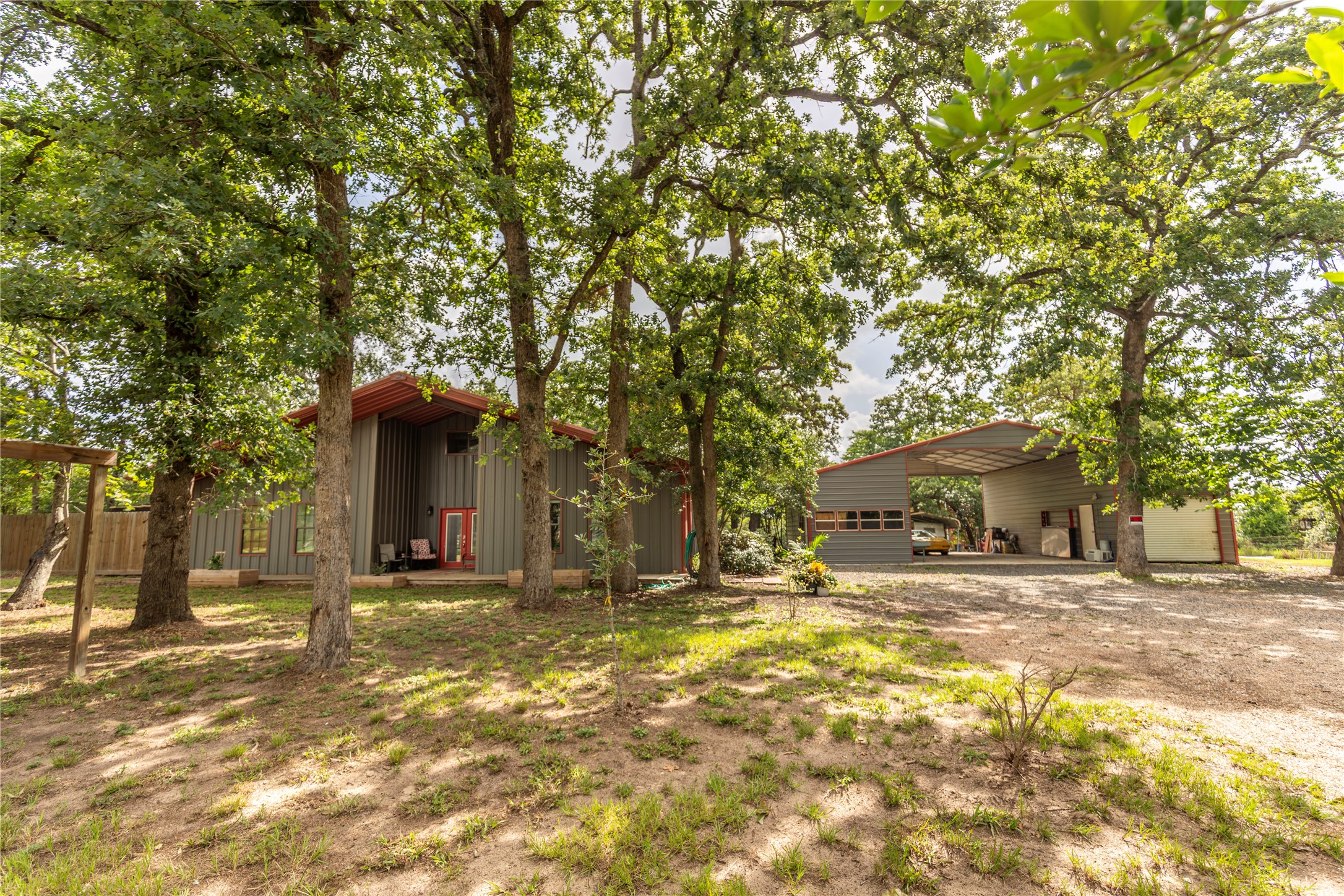 7710 Highway 36 N Property Photo 1