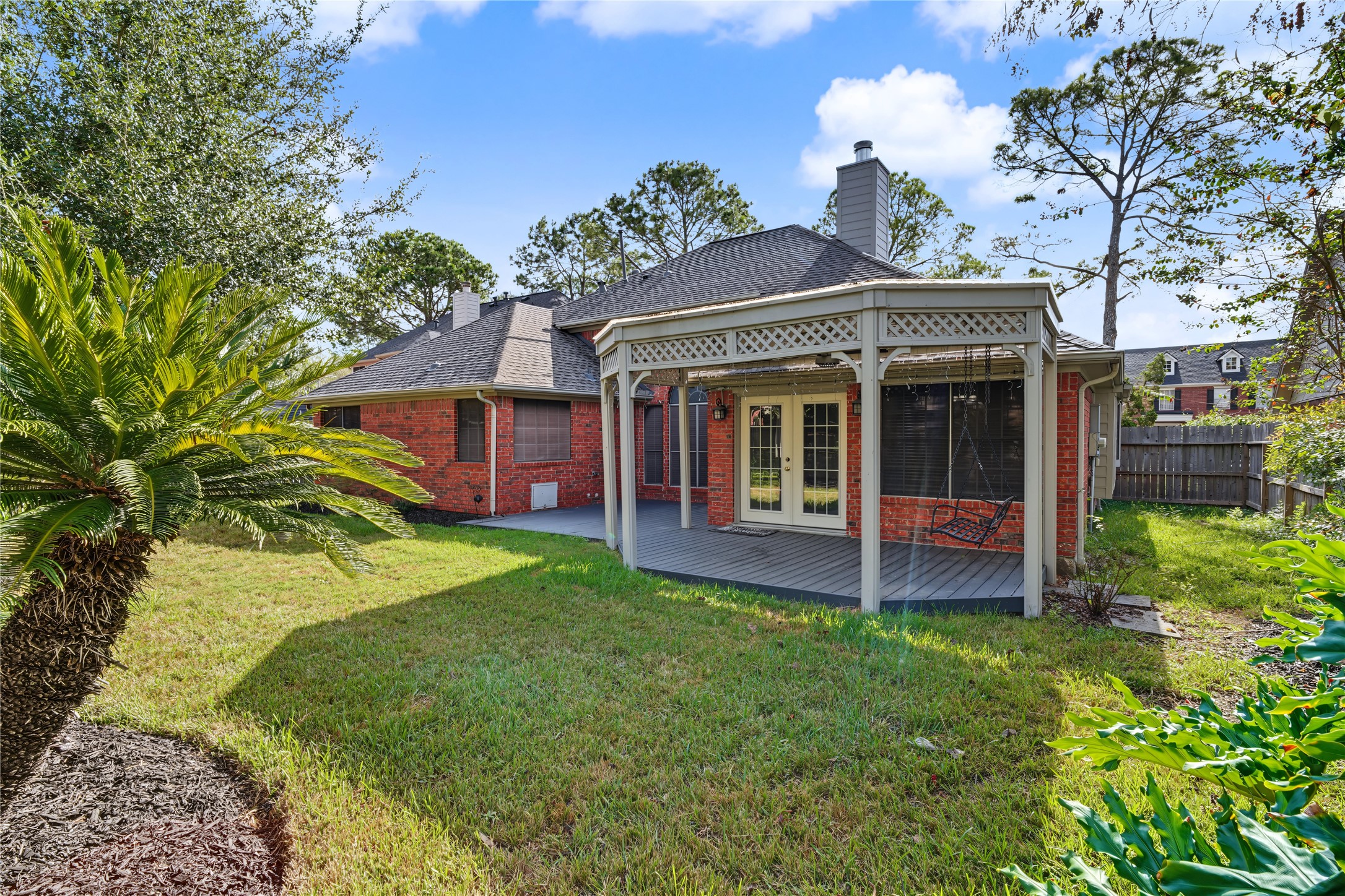 835 Maplewood Falls Court Property Photo 31