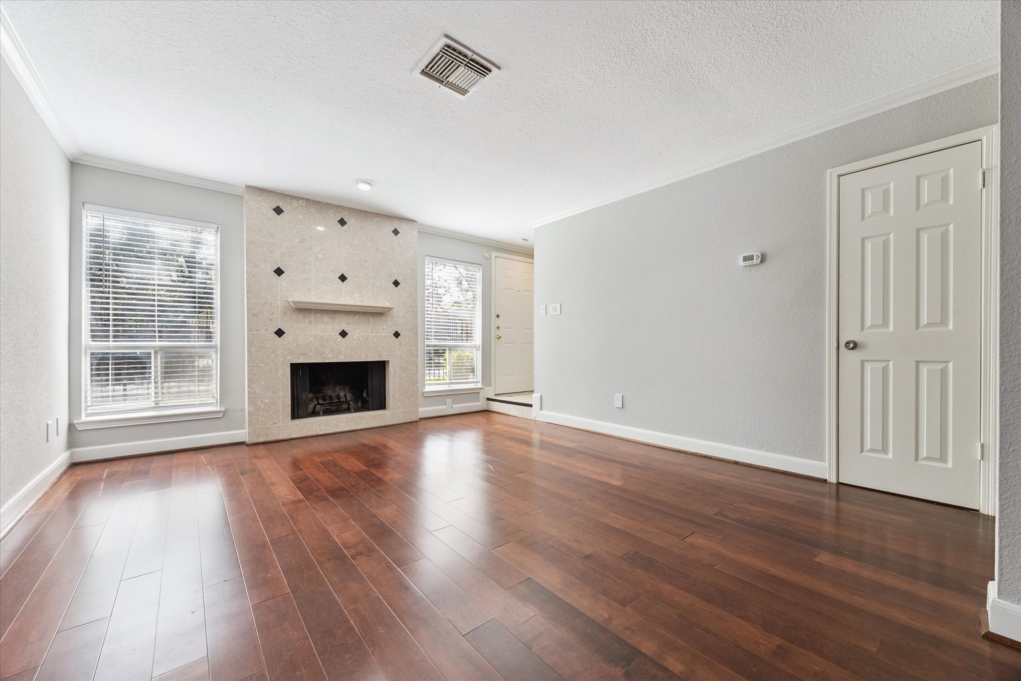 2501 Bering Drive 5 Property Photo 2