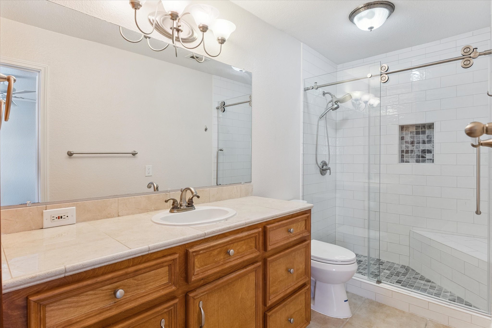 2501 Bering Drive 5 Property Photo 7