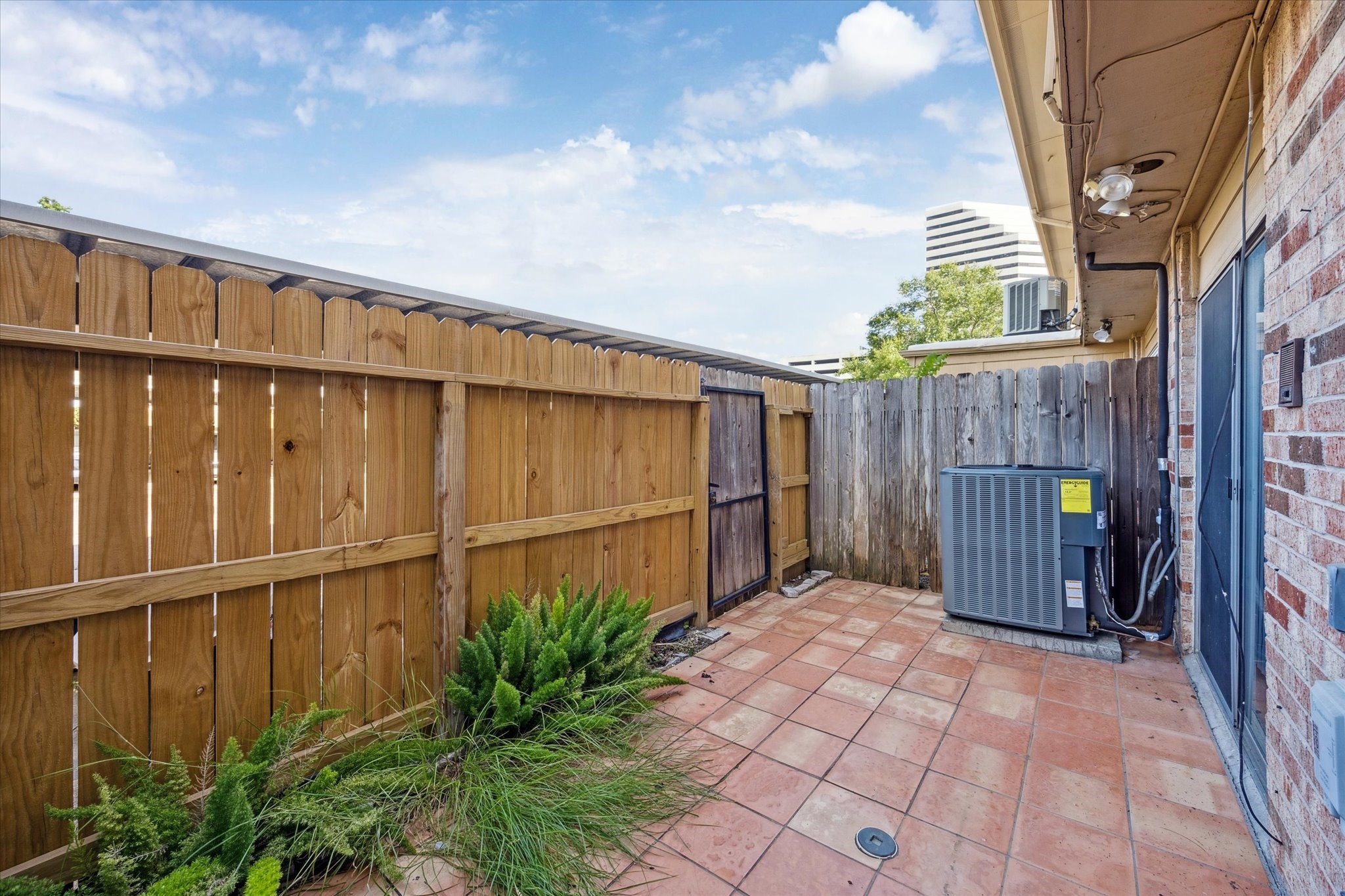 2501 Bering Drive 5 Property Photo 11