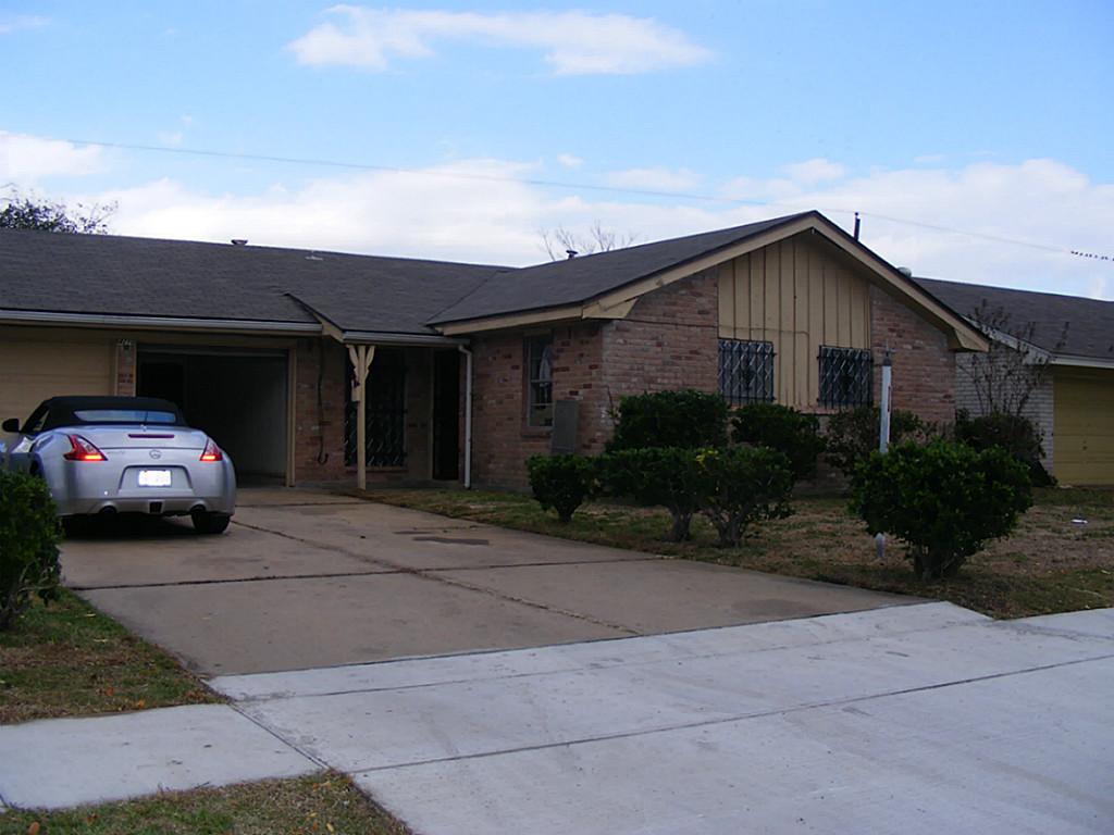 4210 Dalmatian Drive Property Photo 2