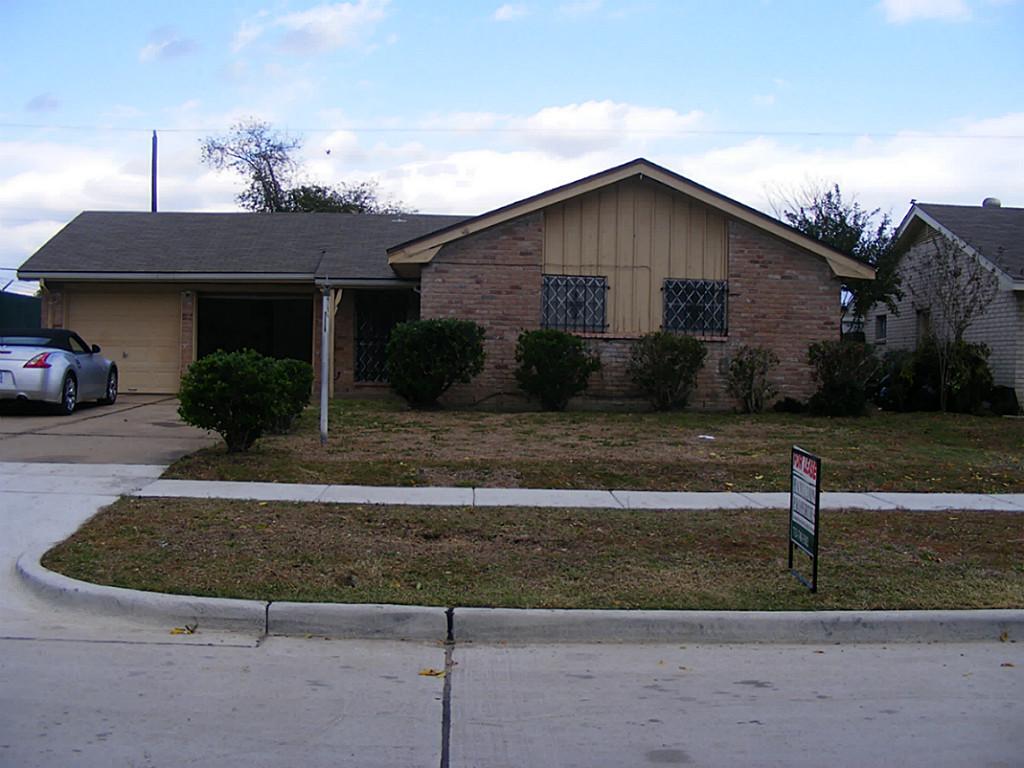 4210 Dalmatian Drive Property Photo 8