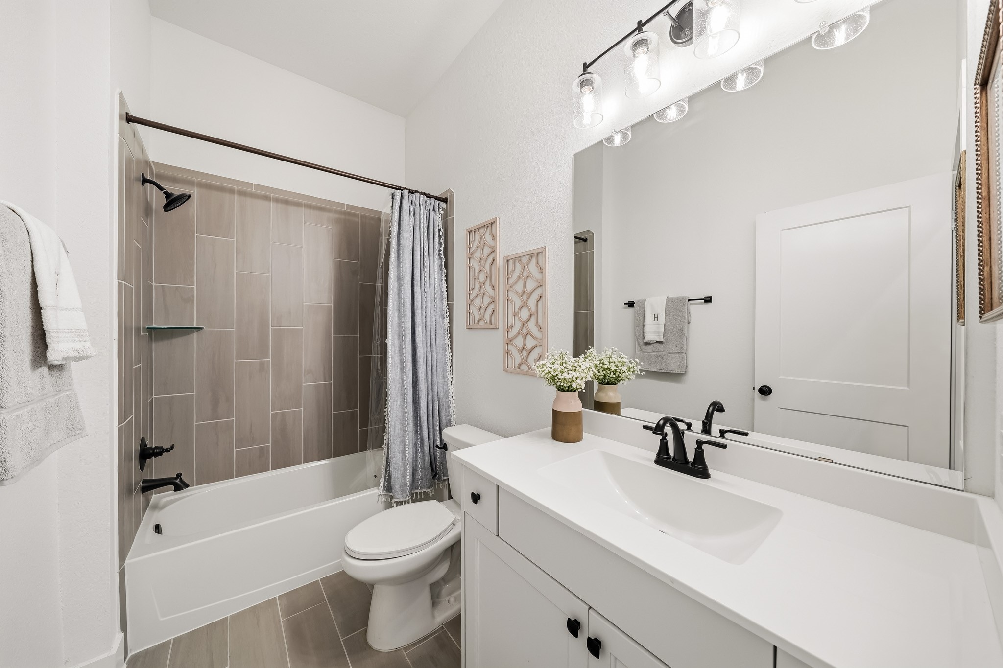 11418 Bush Clover Drive Property Photo 31