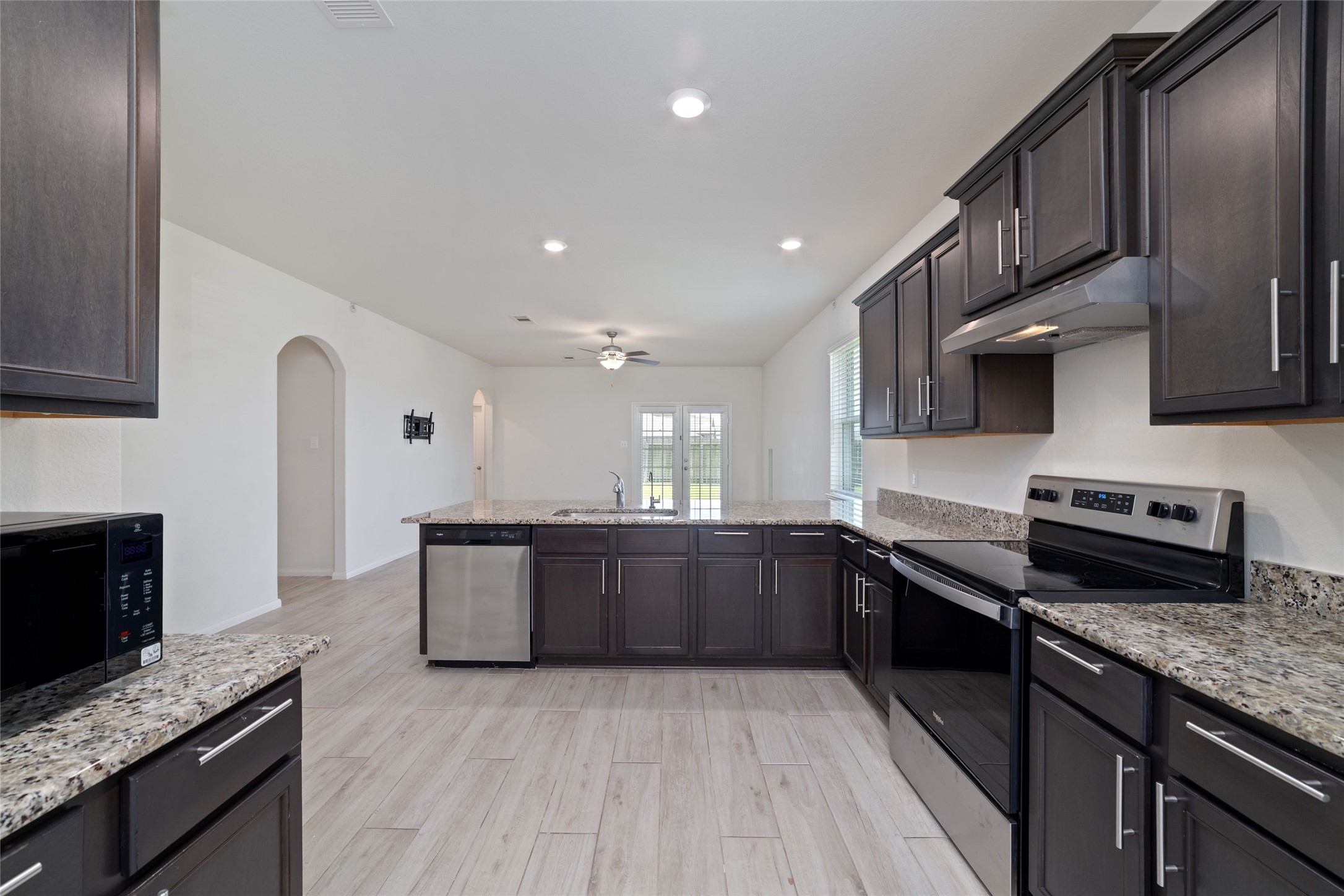 3000 Iron Woods Drive Property Photo 13