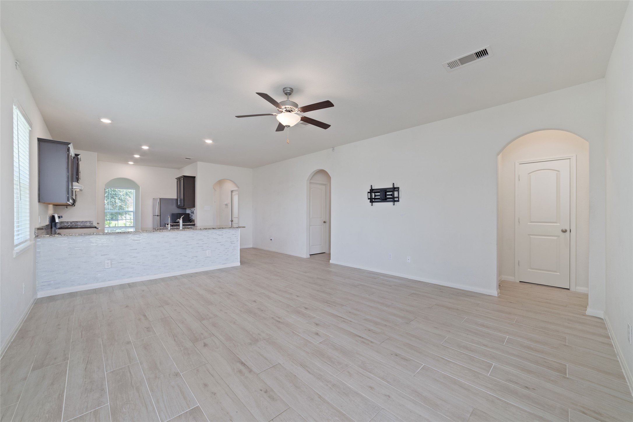3000 Iron Woods Drive Property Photo 14