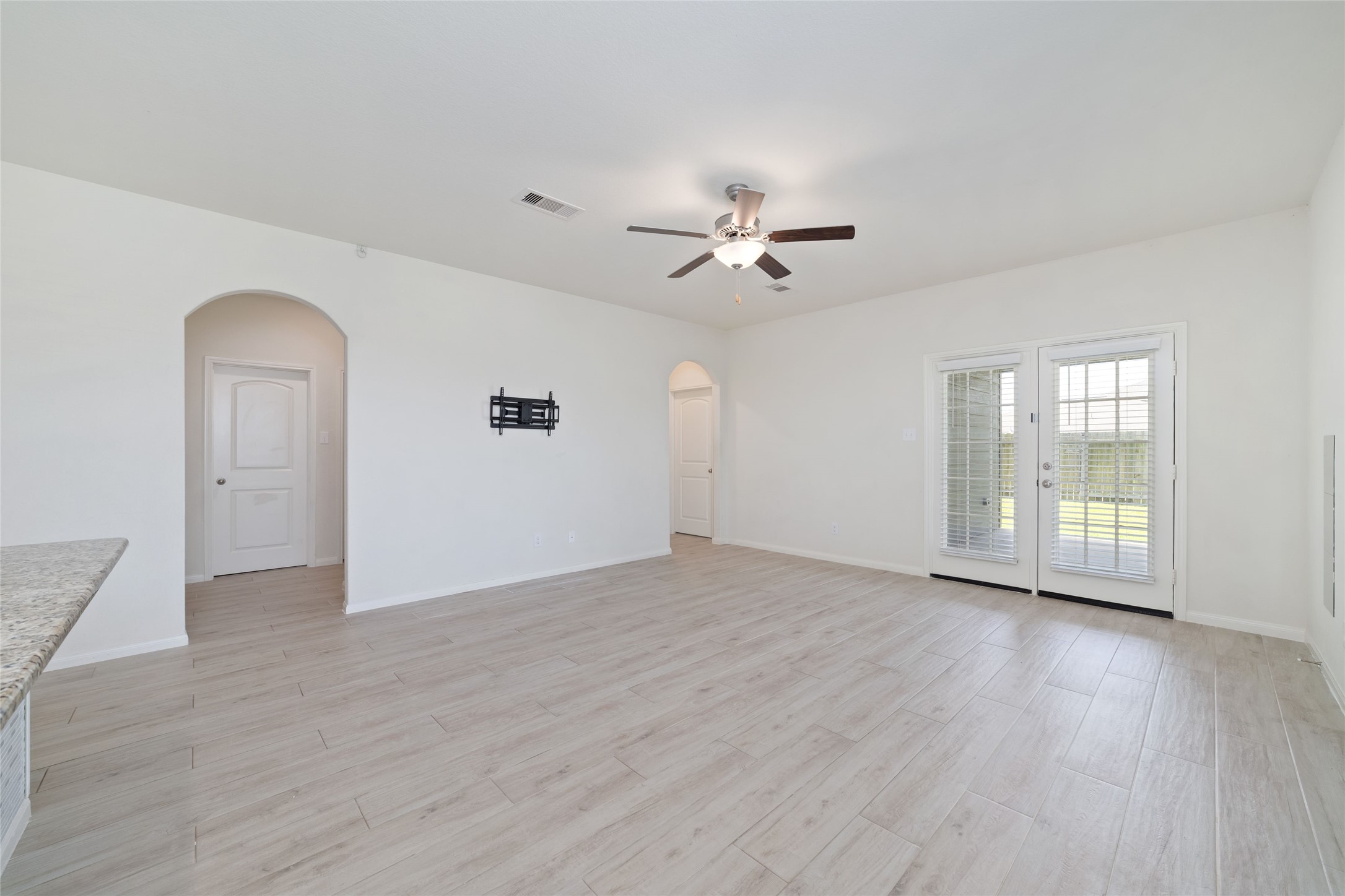 3000 Iron Woods Drive Property Photo 15