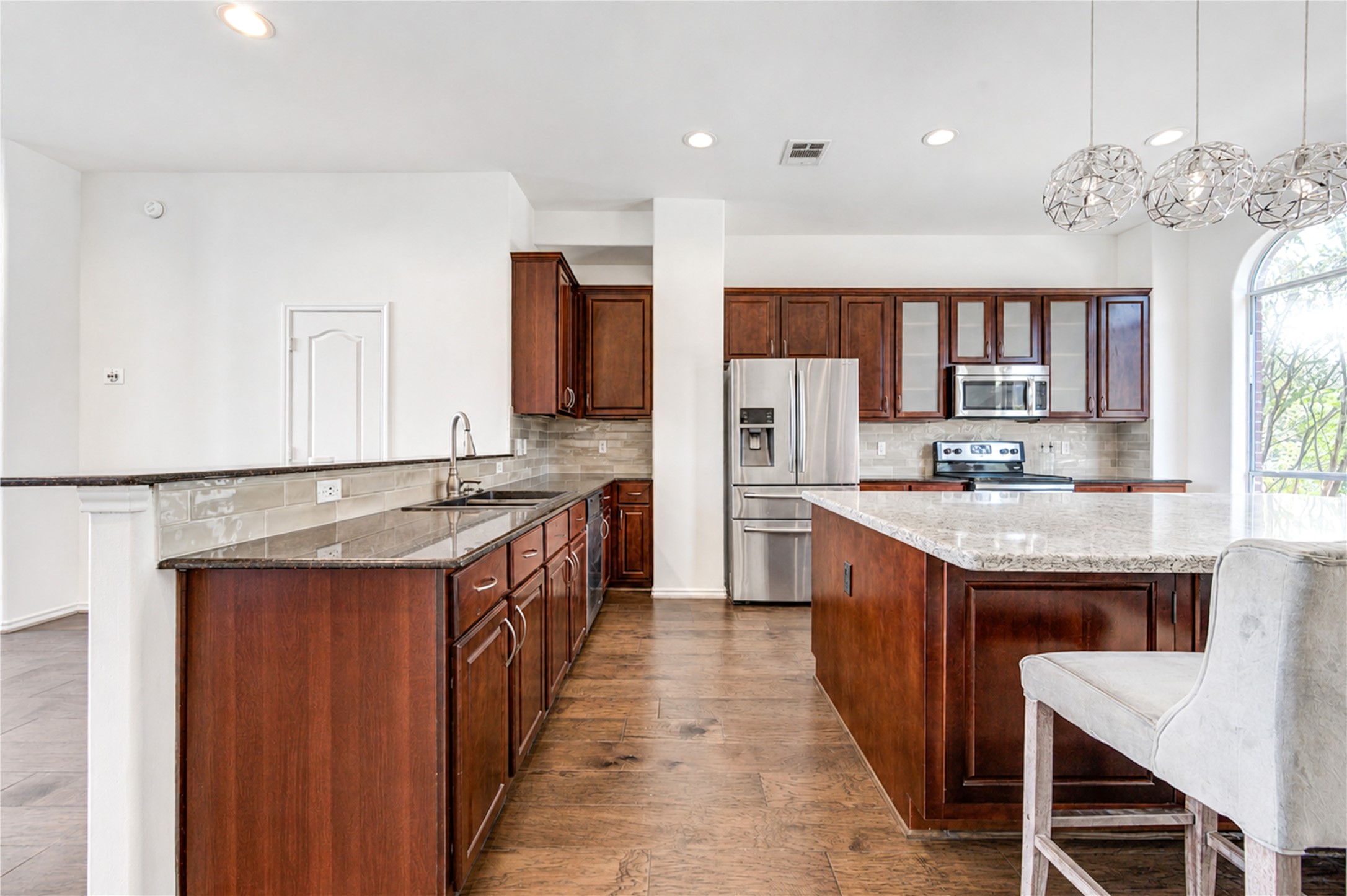 1322 Emancipation Avenue Property Photo 7