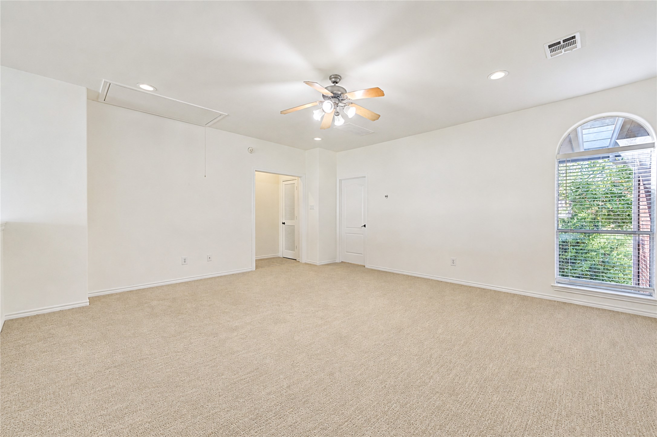 1322 Emancipation Avenue Property Photo 18