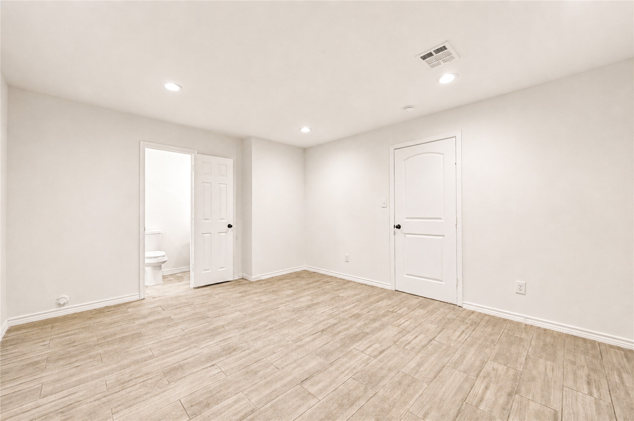 1322 Emancipation Avenue Property Photo 21