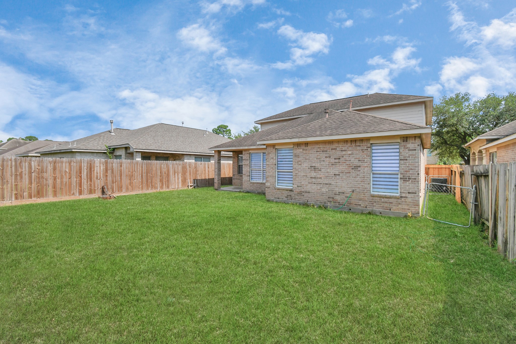 3310 Manor Tree Lane Property Photo 7