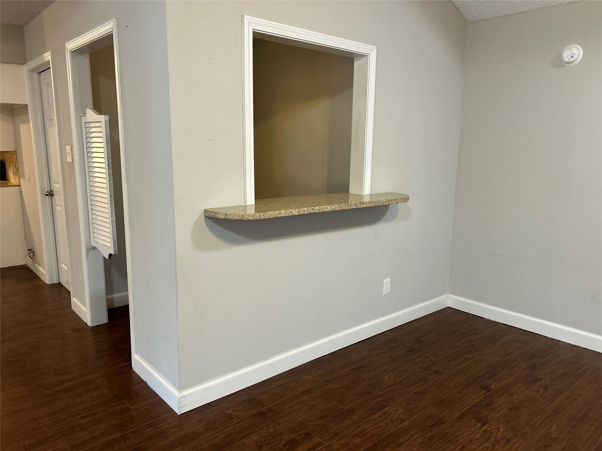 1805 King Arthur Court Property Photo 17