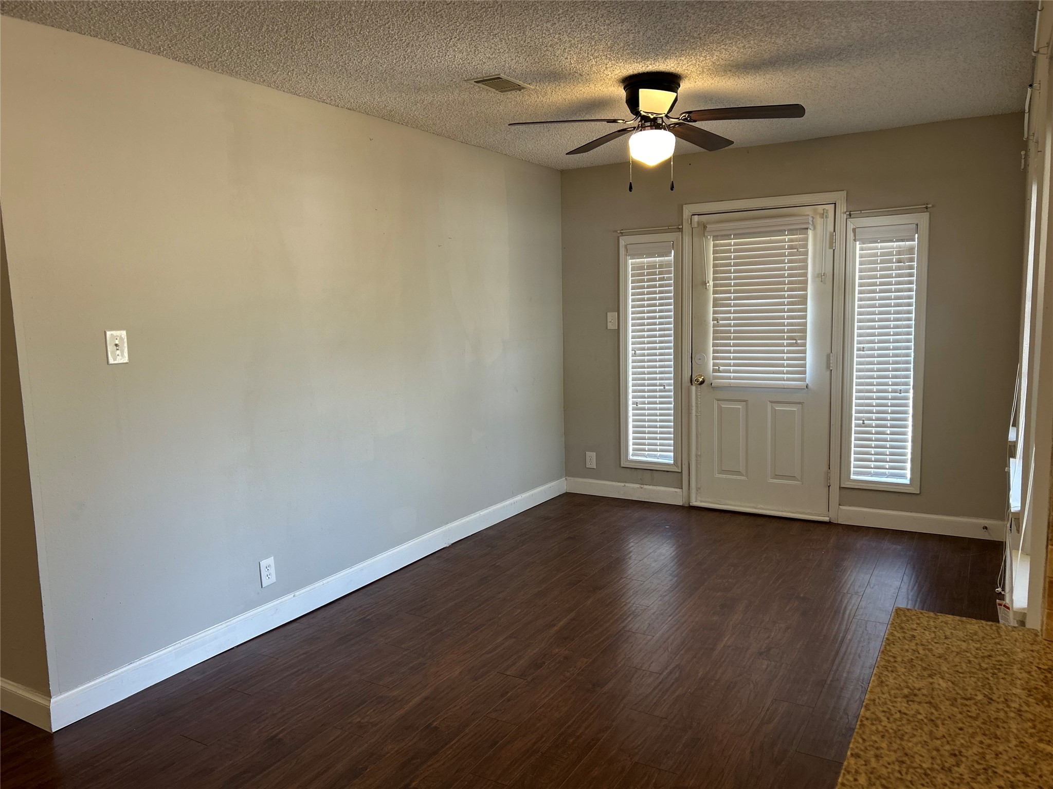 1805 King Arthur Court Property Photo 20