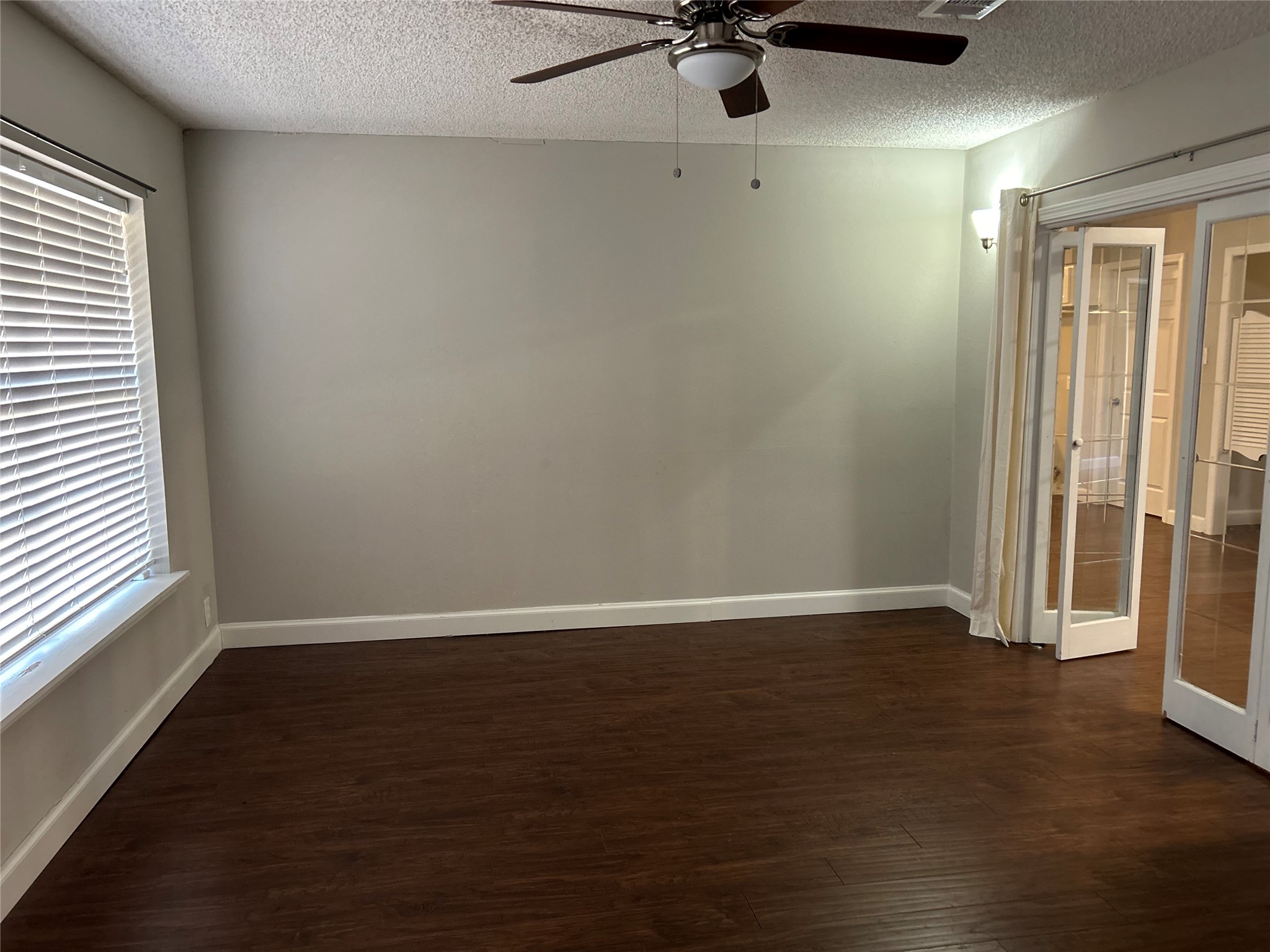 1805 King Arthur Court Property Photo 21