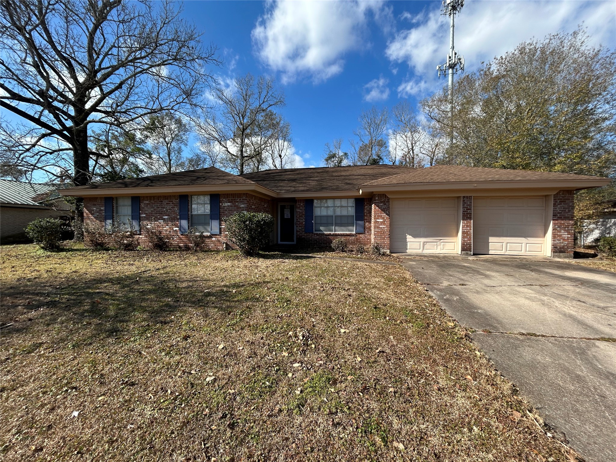 1805 King Arthur Court Property Photo 42