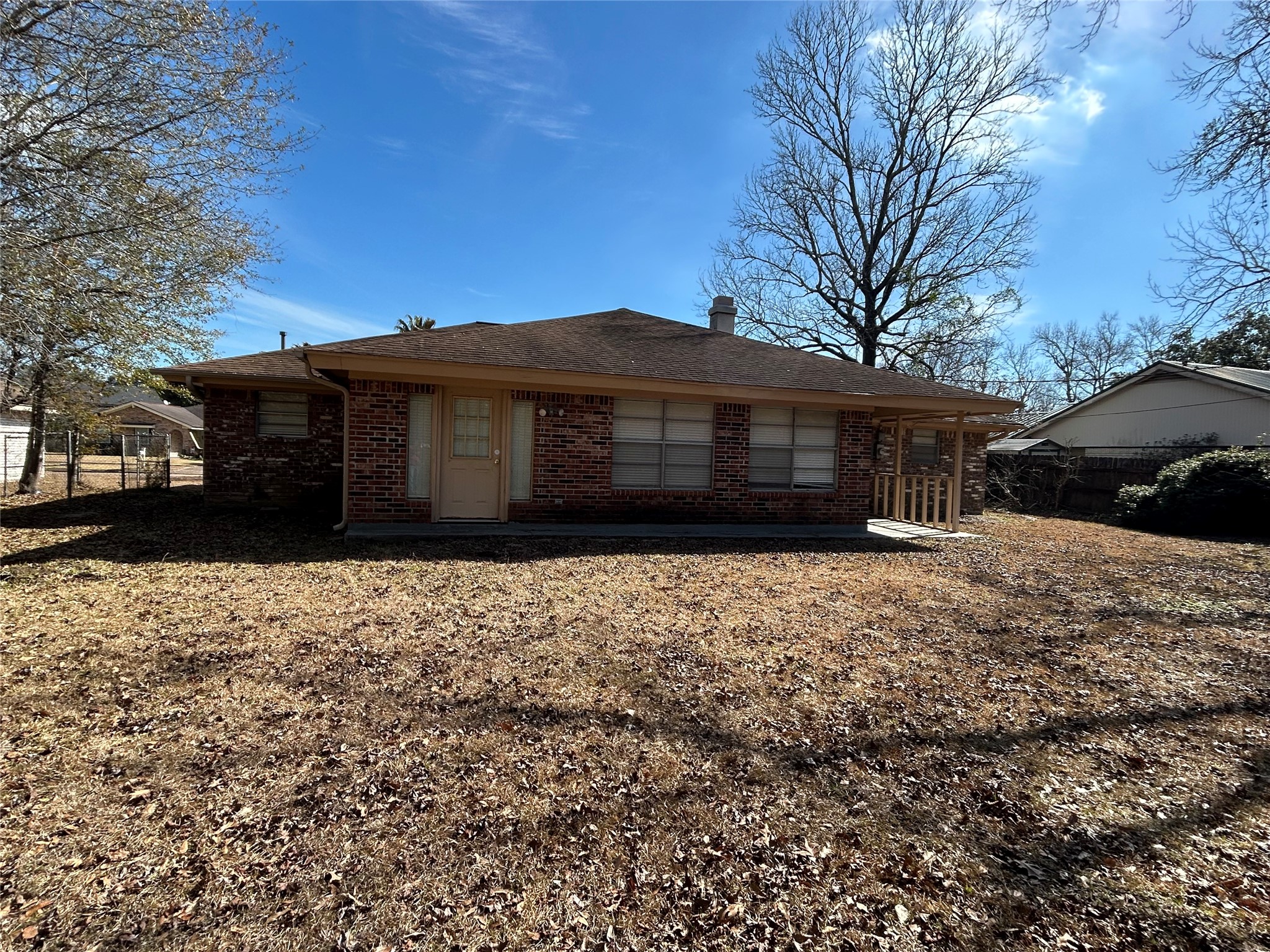 1805 King Arthur Court Property Photo 43