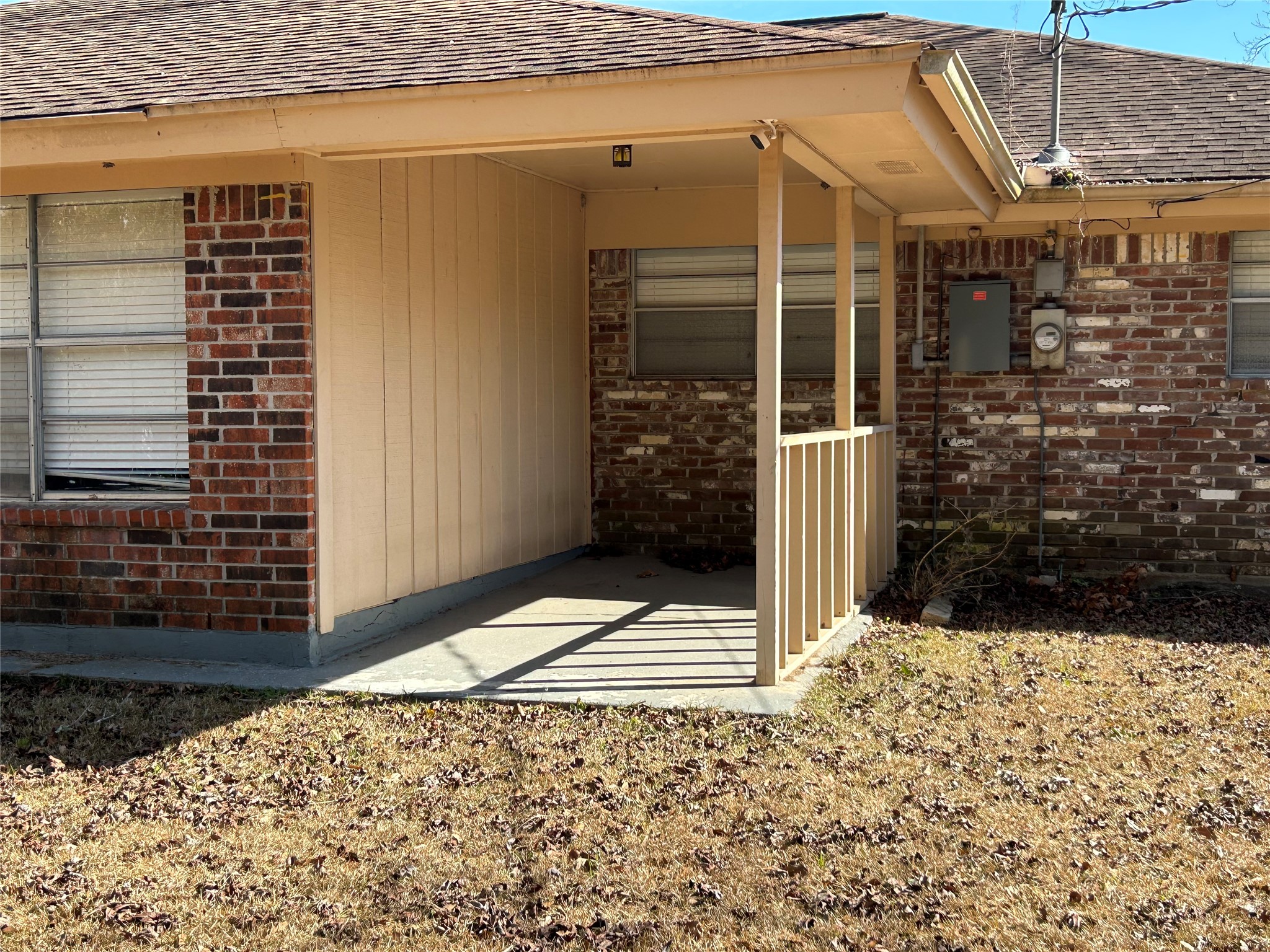 1805 King Arthur Court Property Photo 44