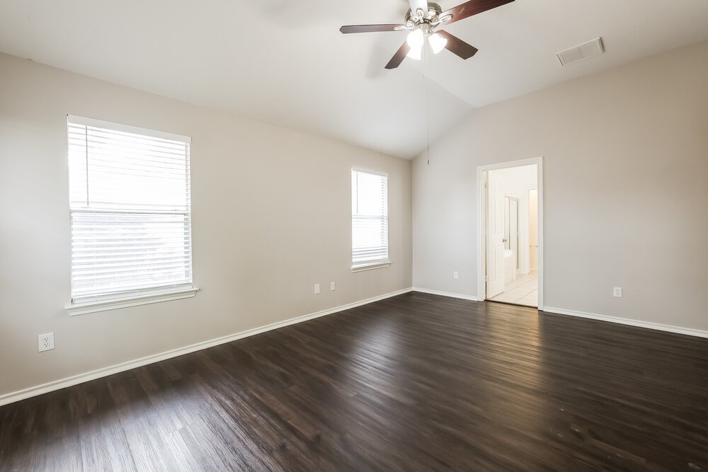 7411 Telico Junction Lane Property Photo 8