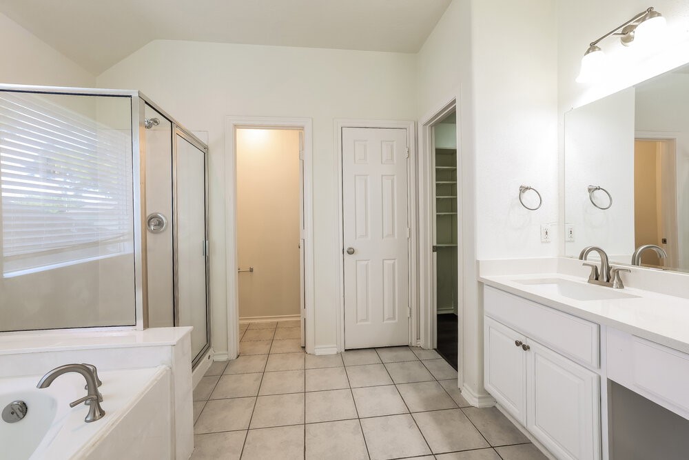 7411 Telico Junction Lane Property Photo 10